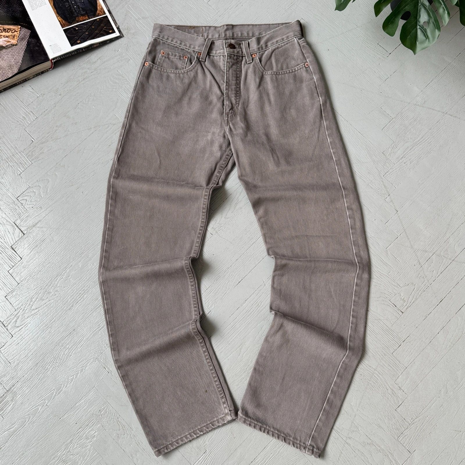 Levi's Vintage 90s Levi's Orange Tab Gray Denim Boyfriend Jeans Size US 30 / EU 46 - 3 Thumbnail