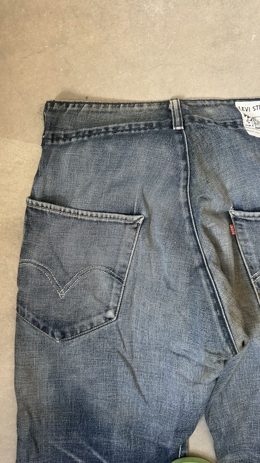 Levi's VINTAGE LEVIS ENGINEER WHITE TAG DENIM PANT Size US 32 / EU 48 - 12 Thumbnail