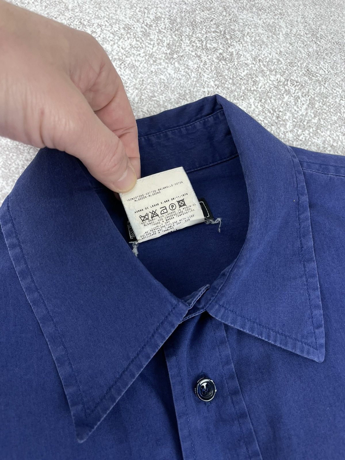 Versace × Versace Jeans Couture × Vintage Vintage Versace Jeans Couture Shirt Men’s Size US M / EU 48-50 / 2 - 7 Thumbnail