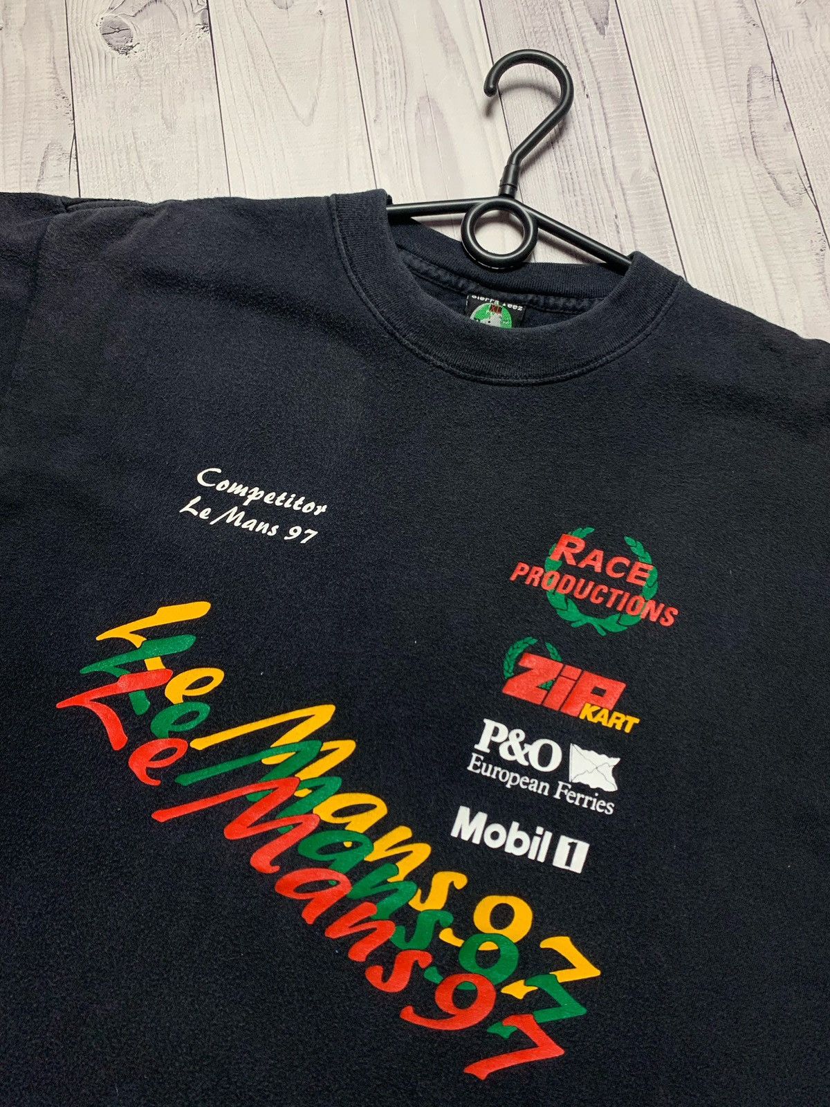 Vintage Le mans 97 vintage T-shirt racing Size L Size US L / EU 52-54 / 3 - 3 Thumbnail