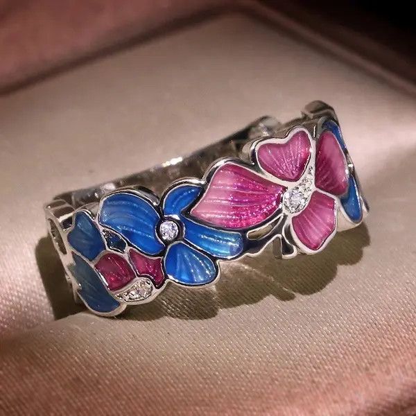 VIBE Creative Flower Butterfly Unisex Ring Size ONE SIZE - 8 Thumbnail