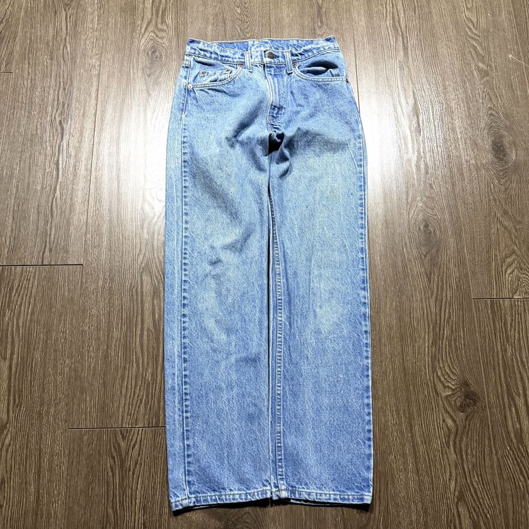 Levi's VINTAGE Levi's 505 Jeans Men 30x30 Blue Light Wash Regular Straight Denim USA Jeans Size US 30 / EU 46 - 4 Thumbnail