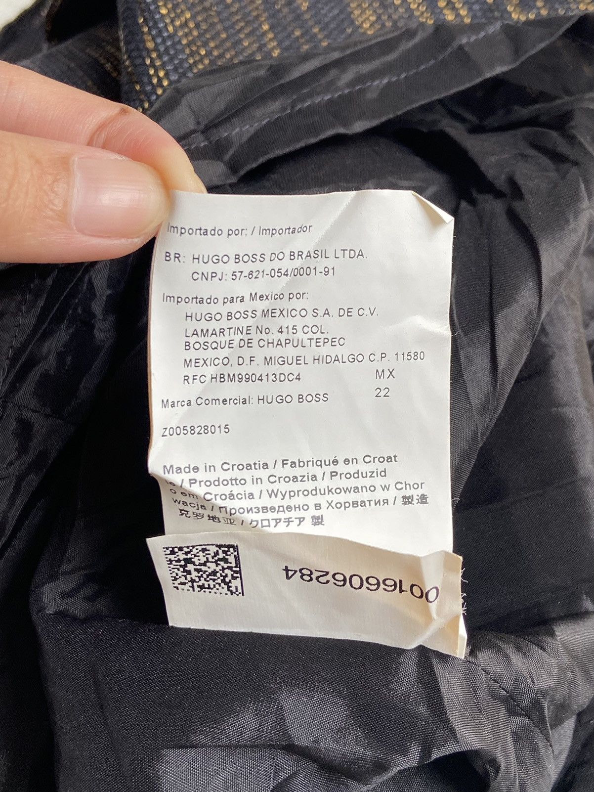 Hugo × Hugo Boss HUGO BOSS Black Midi Dress Size XXS / US 00 / IT 34 - 16 Thumbnail