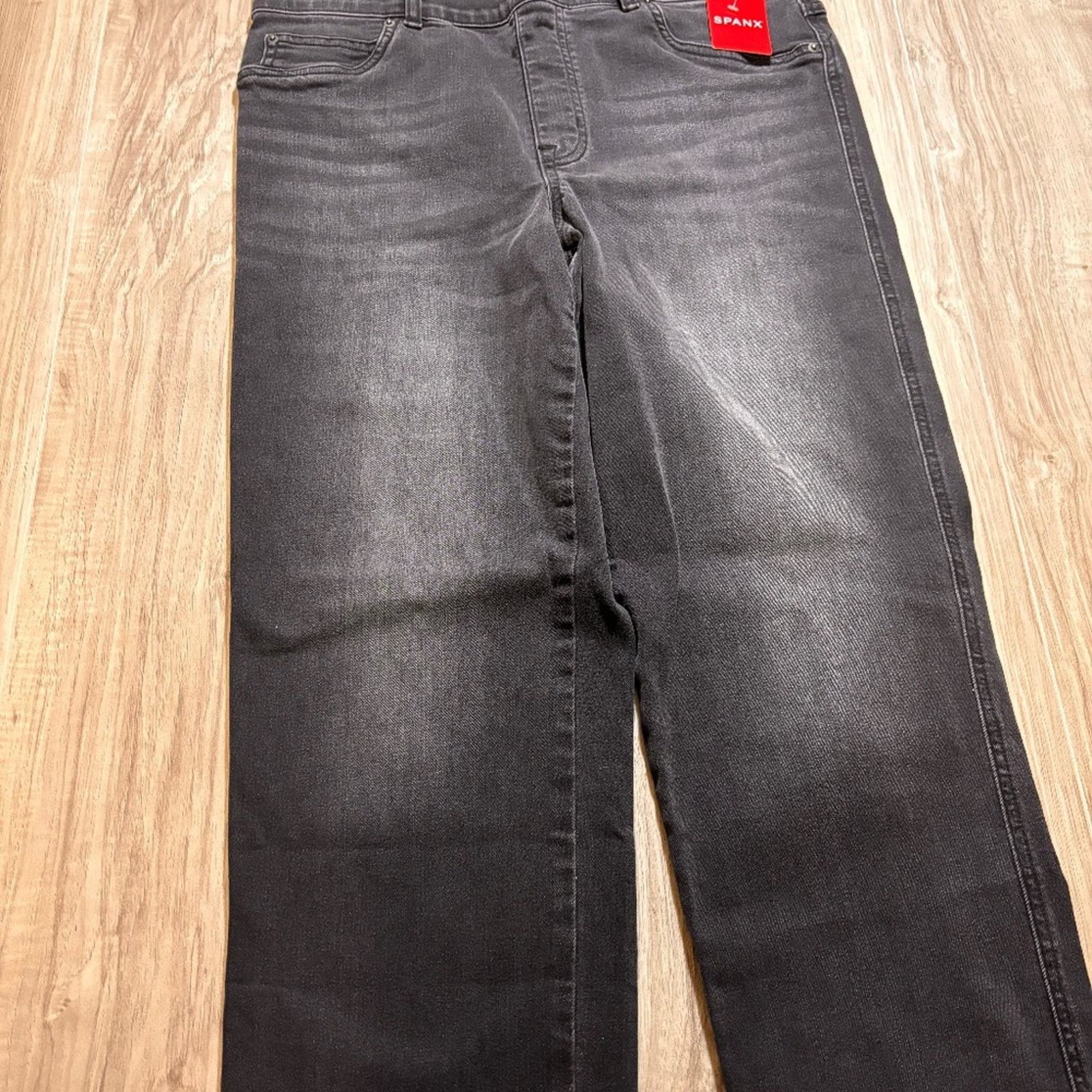 Spanx NWT Spanx Women's Straight Leg Pull On Jeans - Large Size 38" / US 16 / IT 52 - 3 Thumbnail