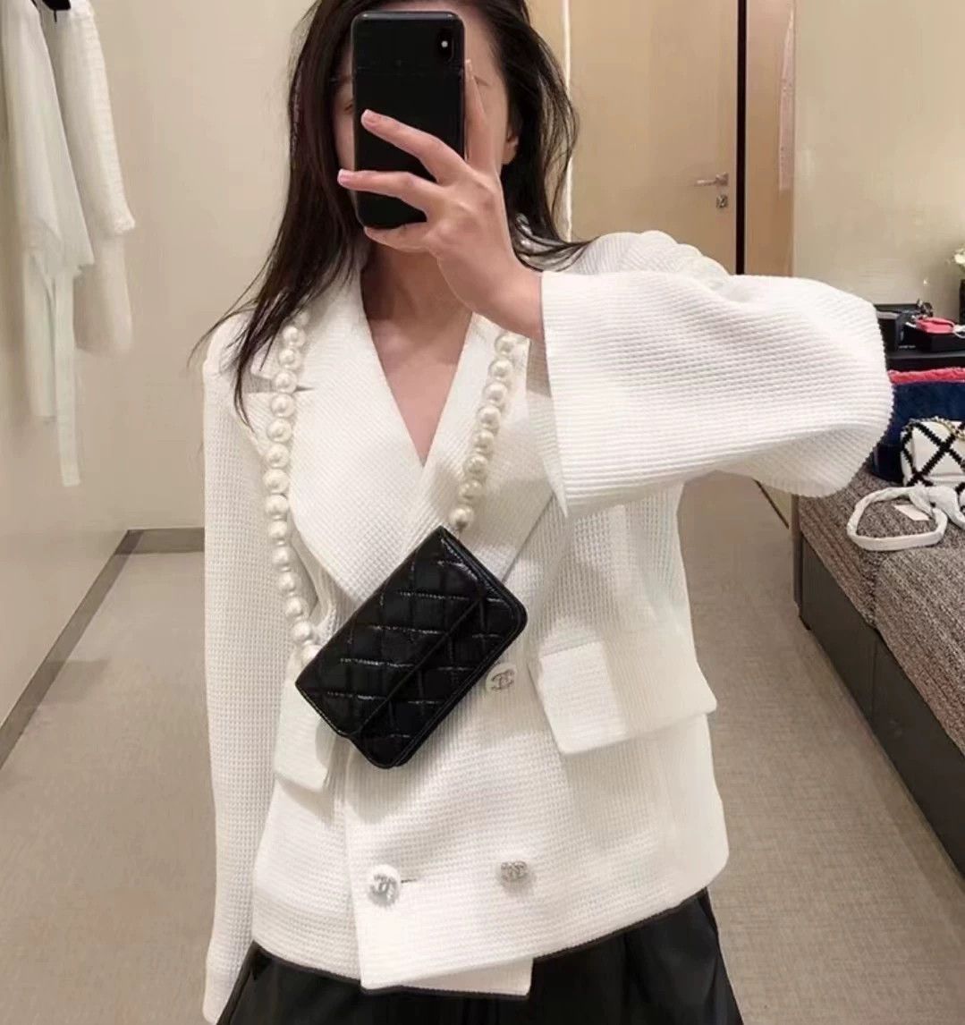 Chanel Chanel Waffle Double-Breasted Relaxed Jacket FR 36 Size XS / US 0-2 / IT 36-38 - 5 Thumbnail