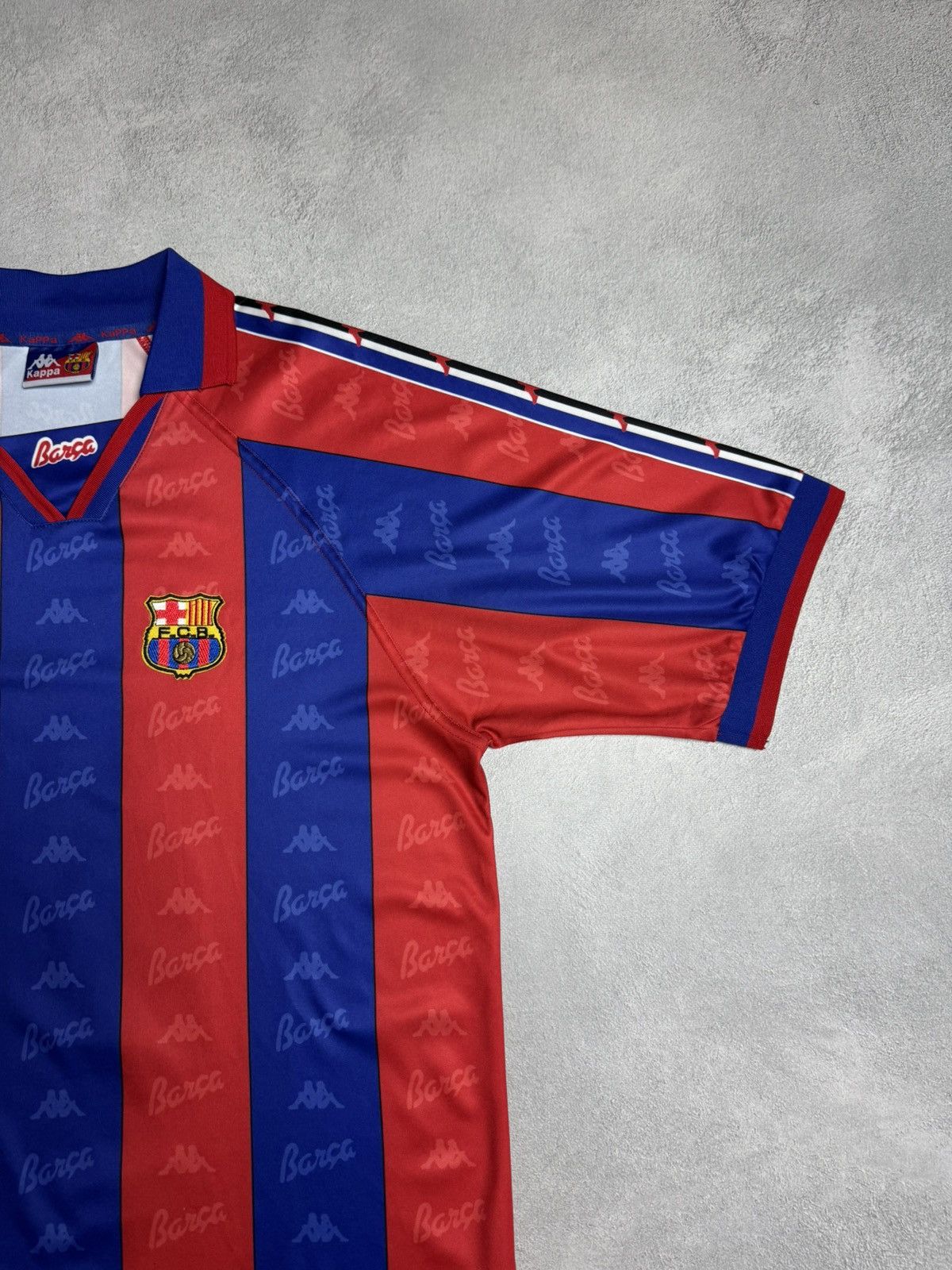 Other Barcelona 1995 1997 Home Football Shirt Soccer Jersey Size US XL / EU 56 / 4 - 6 Thumbnail