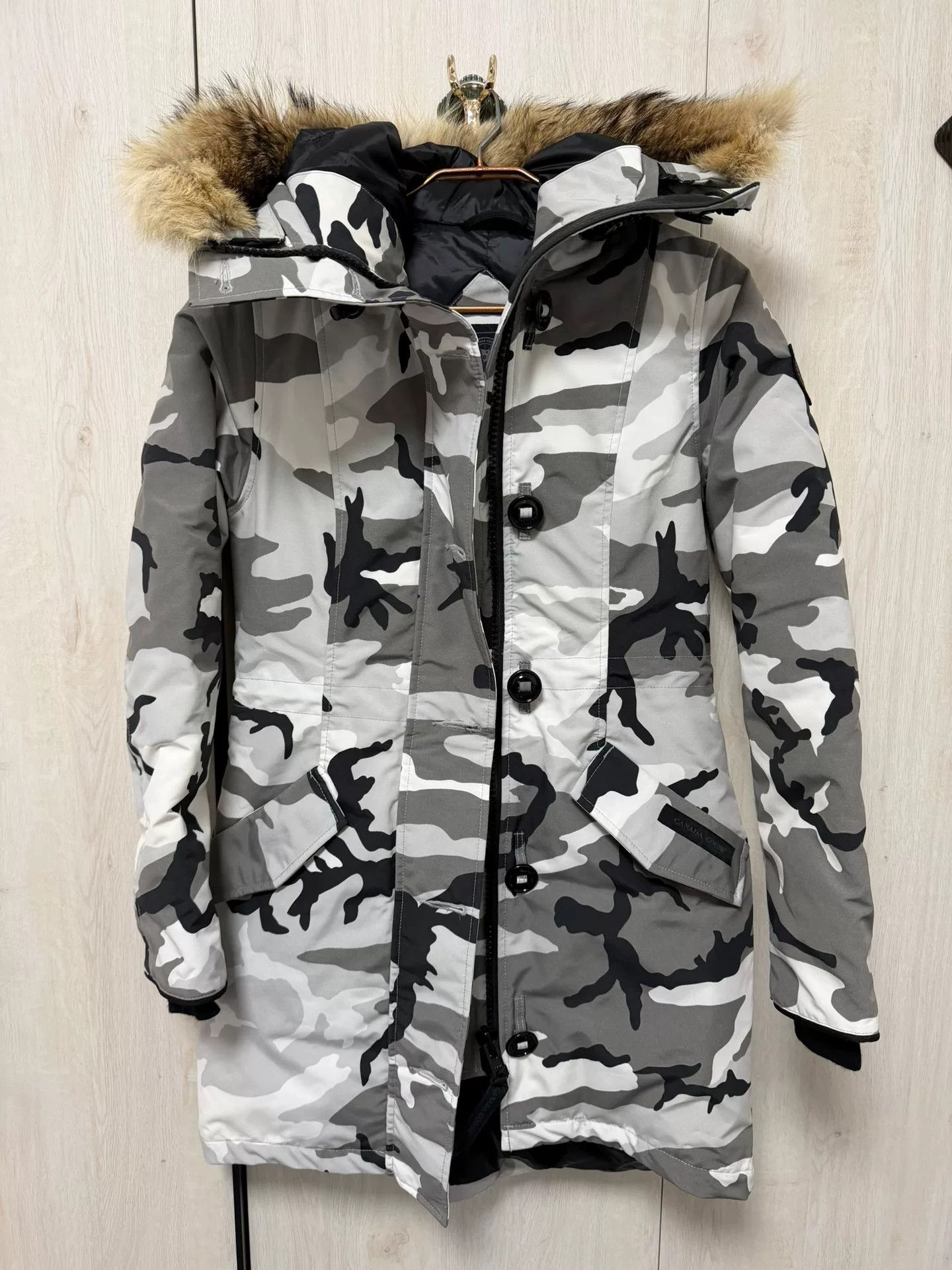 Canada Goose canada goose women's gray camouflage parka Size XS / US 0-2 / IT 36-38 - 1 Thumbnail