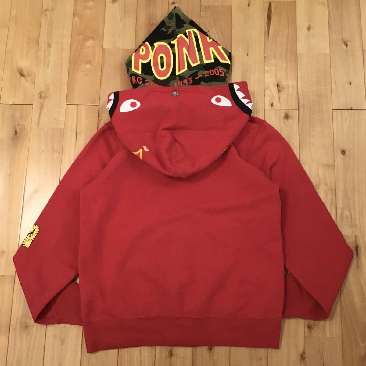 Bape A Bathing Ape Double Shark Full Zip Hoodie Red Size M Size US M / EU 48-50 / 2 - 2 Thumbnail