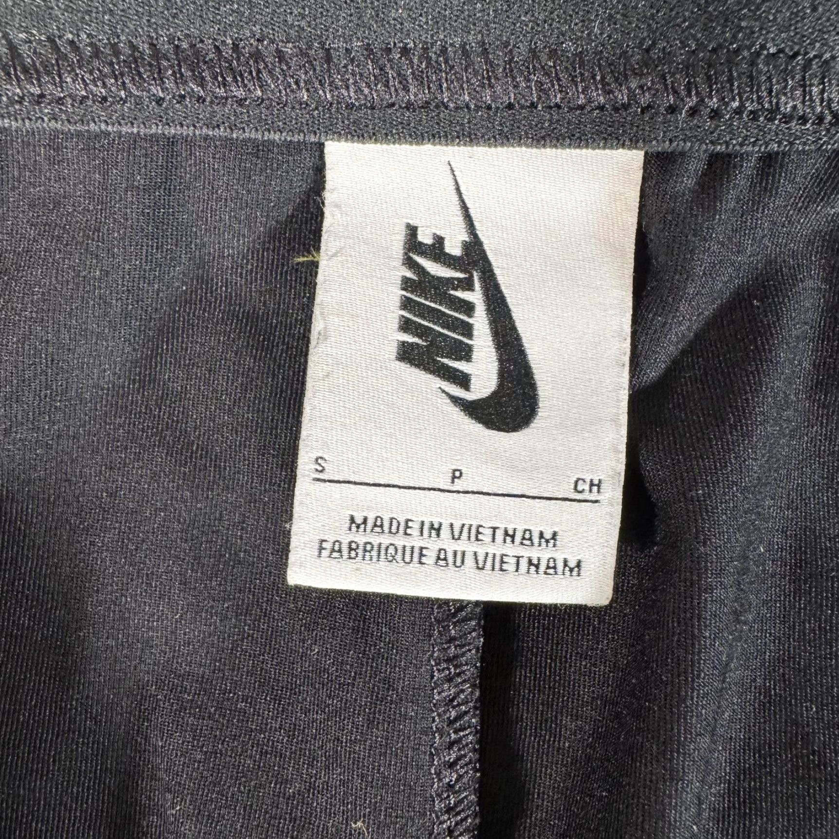 Nike VINTAGE NikeLab x RT Skirt Womens Small Black Full Zip Long Riccardo Tisci 840684-010 Size 28" / US 6 / IT 42 - 5 Thumbnail