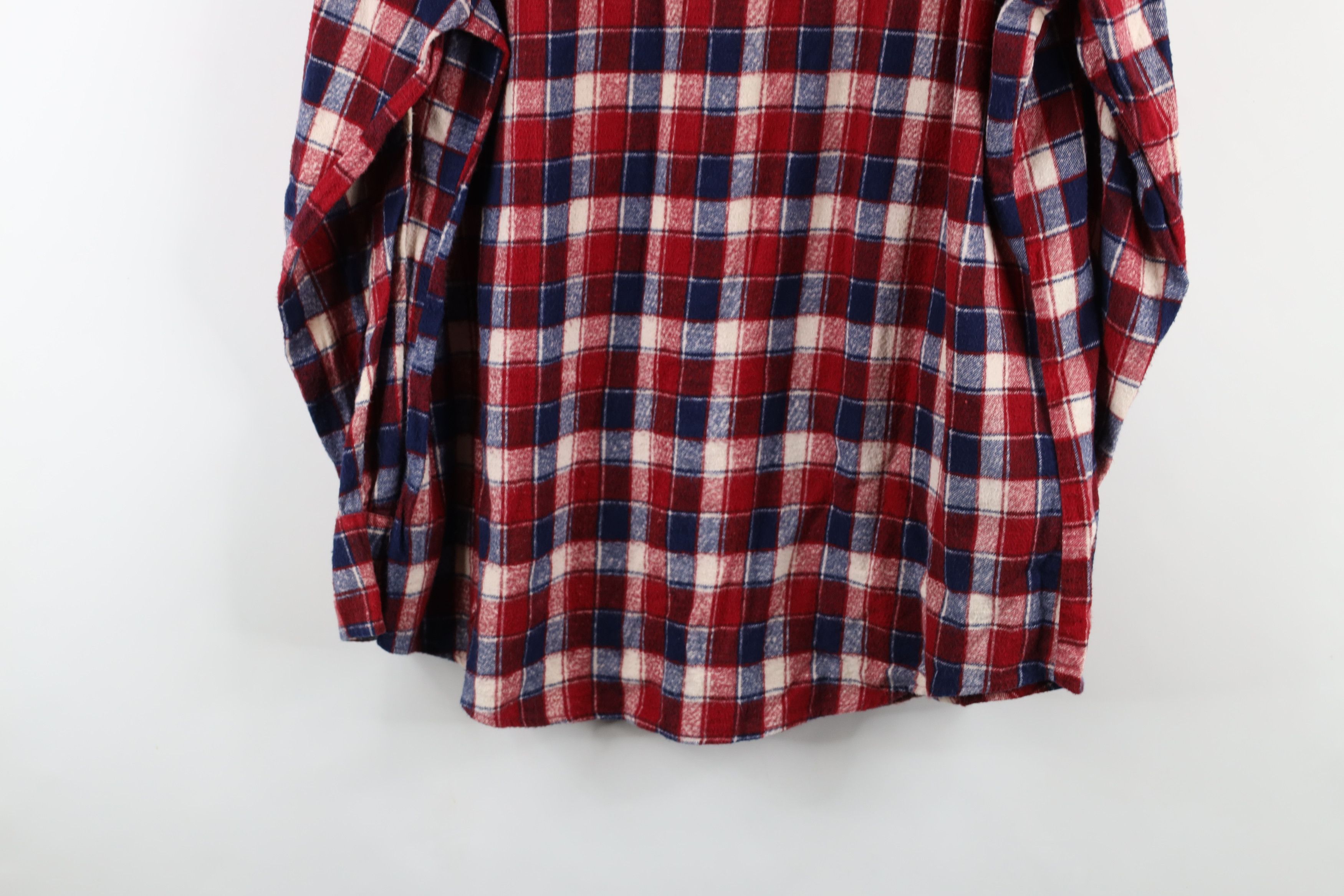 Vintage Vintage 70s Streetwear Collared Button Shirt Red Plaid Size US L / EU 52-54 / 3 - 11 Thumbnail