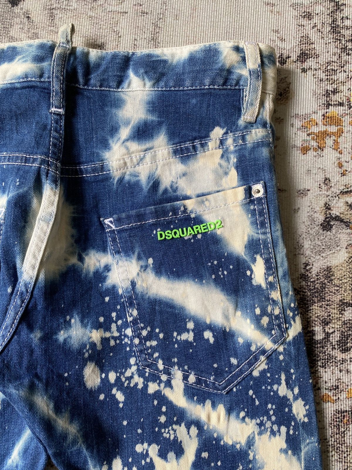 Dsquared2 Snow Acid Wash Strechable Jeans