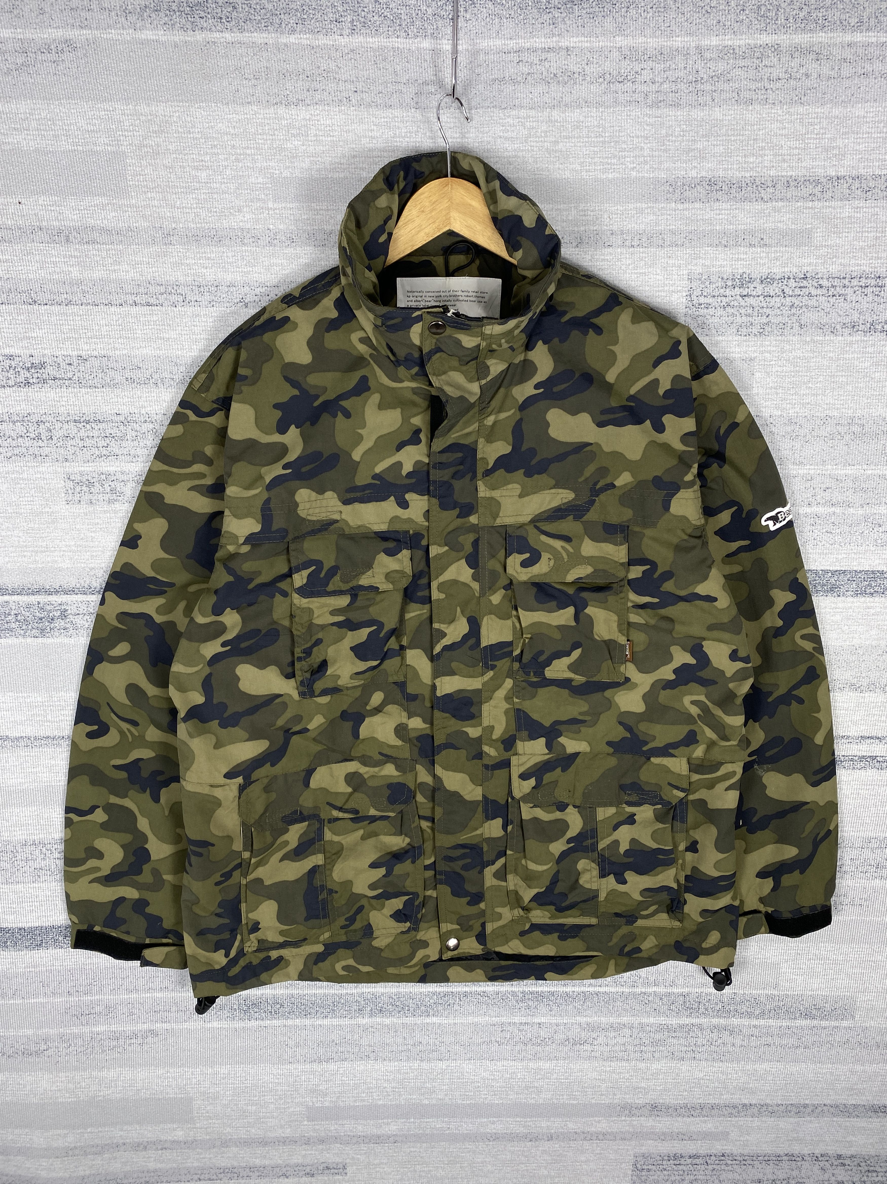 Vintage Vintage USA Bear Camo Jacket K0159 Size US L / EU 52-54 / 3 - 1 Thumbnail