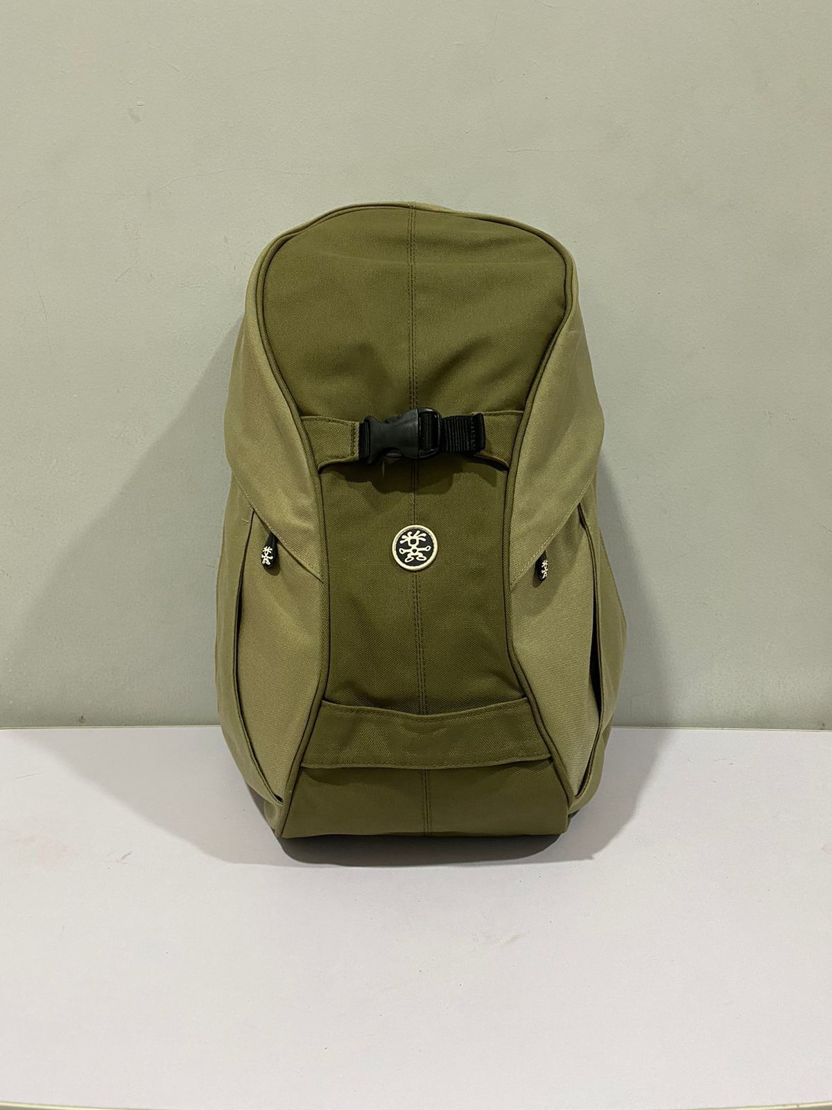 Crumpler Crumpler The whickey and cox | Grailed