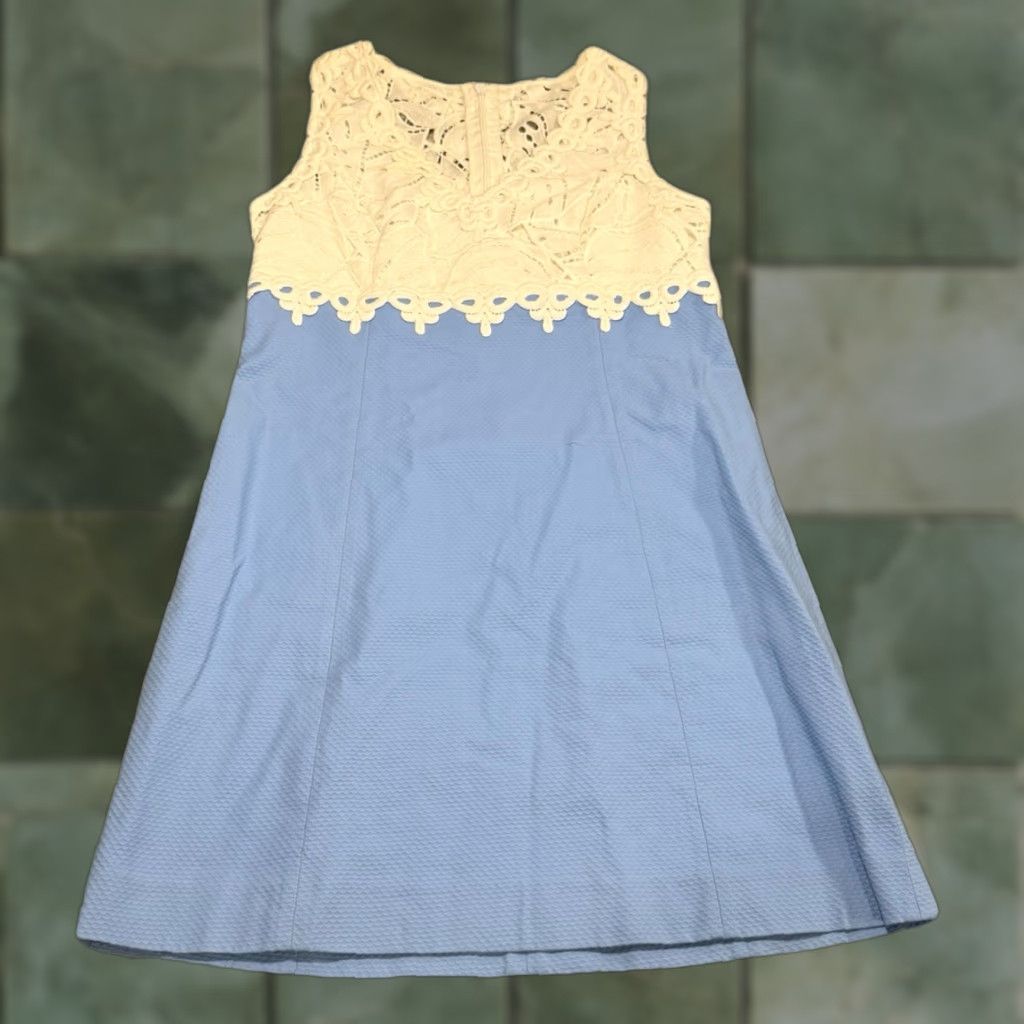 Lilly Pulitzer Lilly Pulitzer Sandi Stretch Shift Dress Womens 8 Periwinkle Blue Floral Lace Sleeveless V-Neck Short Dress Daywear Womens Size M / US 6-8 / IT 42-44 - 1 Thumbnail