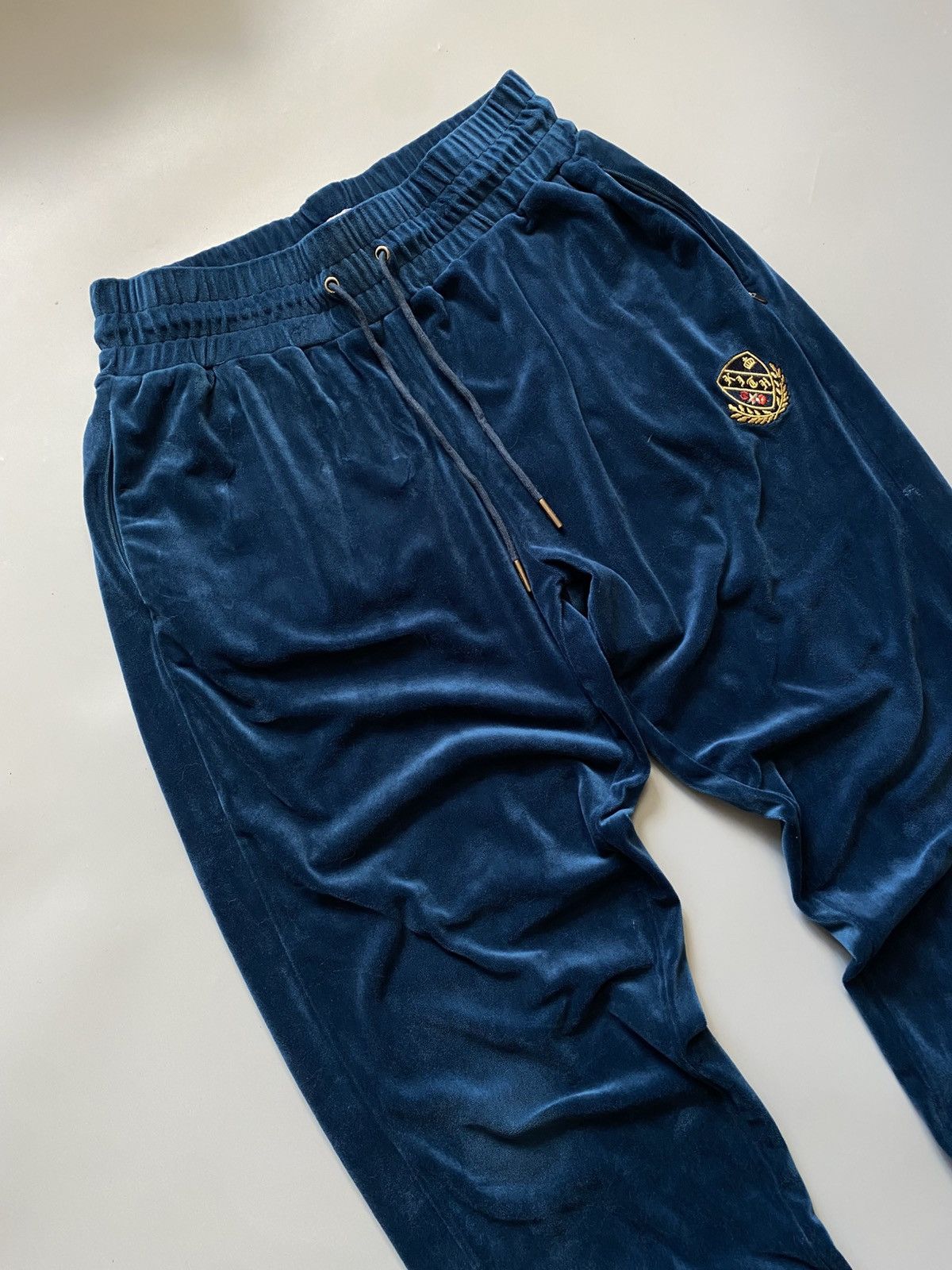 Kith KITH velour sweatpants rare pants Size US 32 / EU 48 - 2 Thumbnail