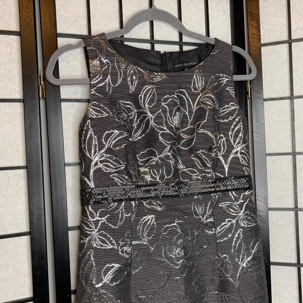 Other Nipon Sheath Flower Sleeveless Dress Silver Grey Small 2 Size ONE SIZE - 4 Thumbnail