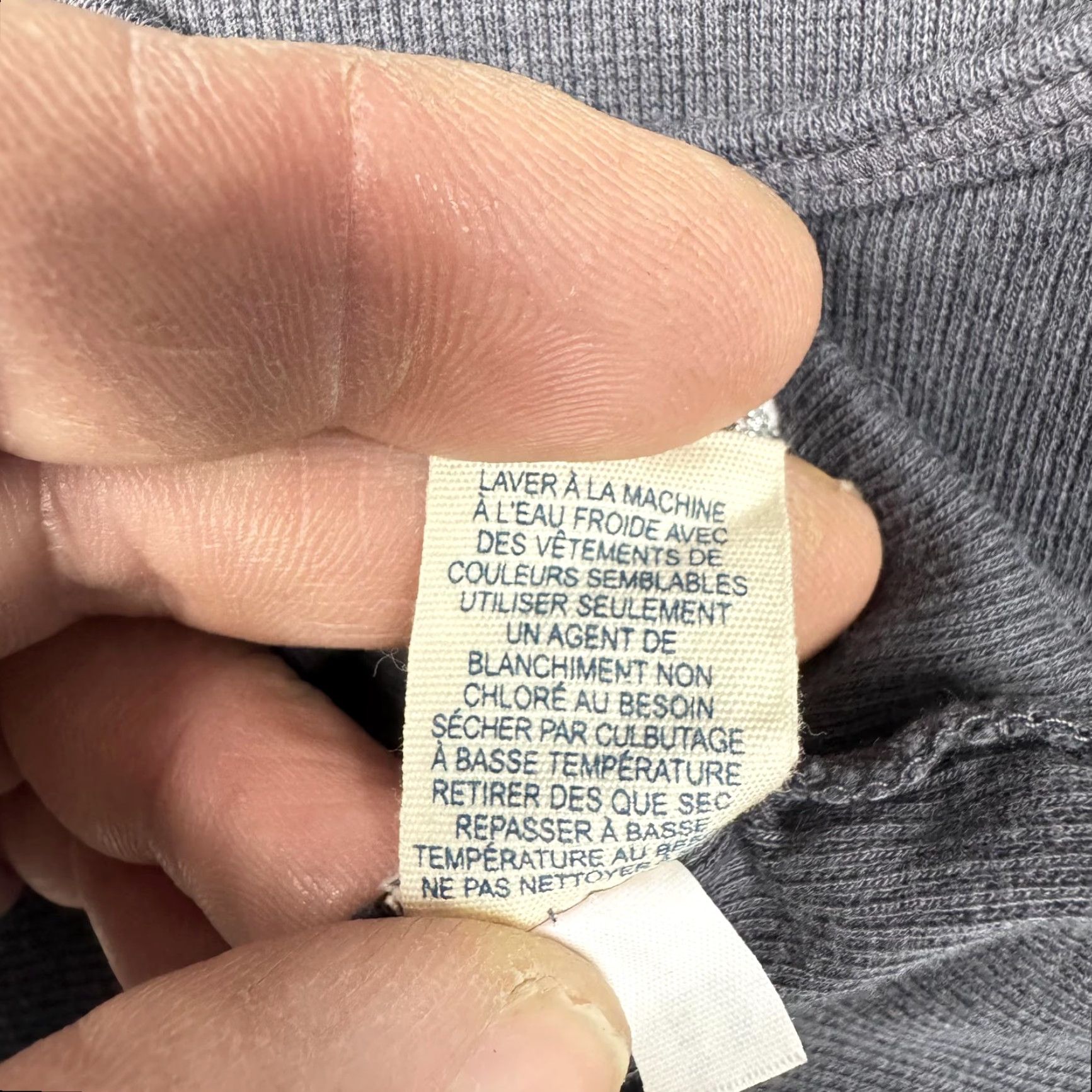 American Eagle Outfitters VINTAGE American Eagle Outfitters Tank Top M Gray Basic Sleeveless Cotton Spandex Scoop Neck Women Womens Size M / US 6-8 / IT 42-44 - 6 Thumbnail