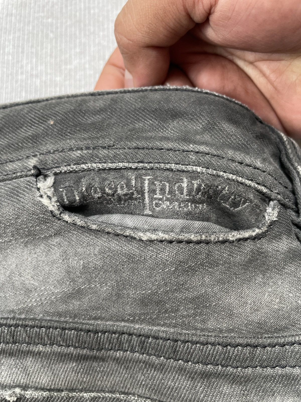 Diesel DIESEL SAFADO DISTRESSED JEAN Size US 32 / EU 48 - 14 Thumbnail
