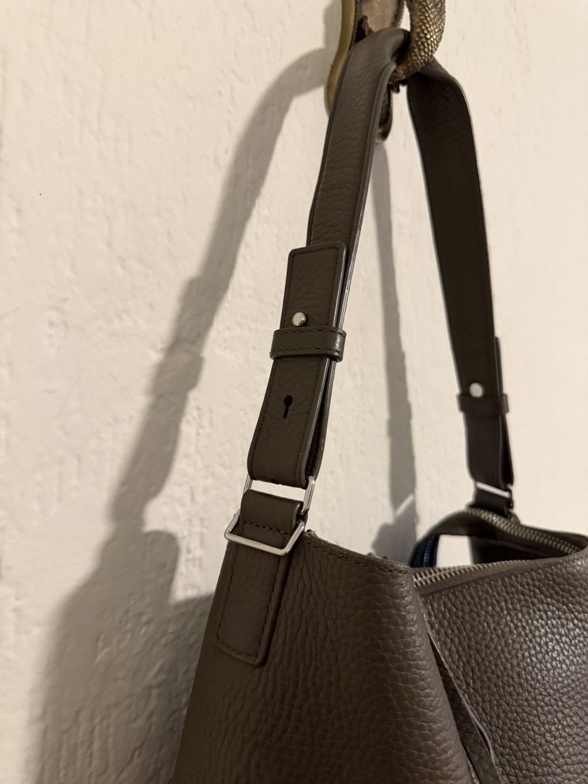 Allsaints Allsaints pebbled leather tote bucket bag Size ONE SIZE - 6 Thumbnail