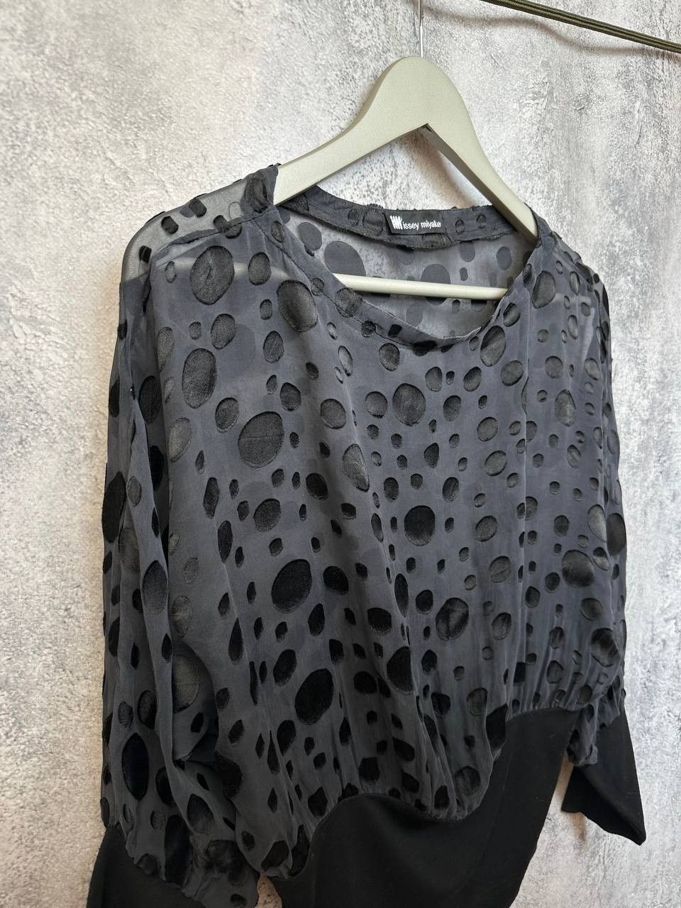 Issey Miyake Issey Miyake Sheer Polka Dot Blouse Vintage Black Japan Size M / US 6-8 / IT 42-44 - 4 Thumbnail