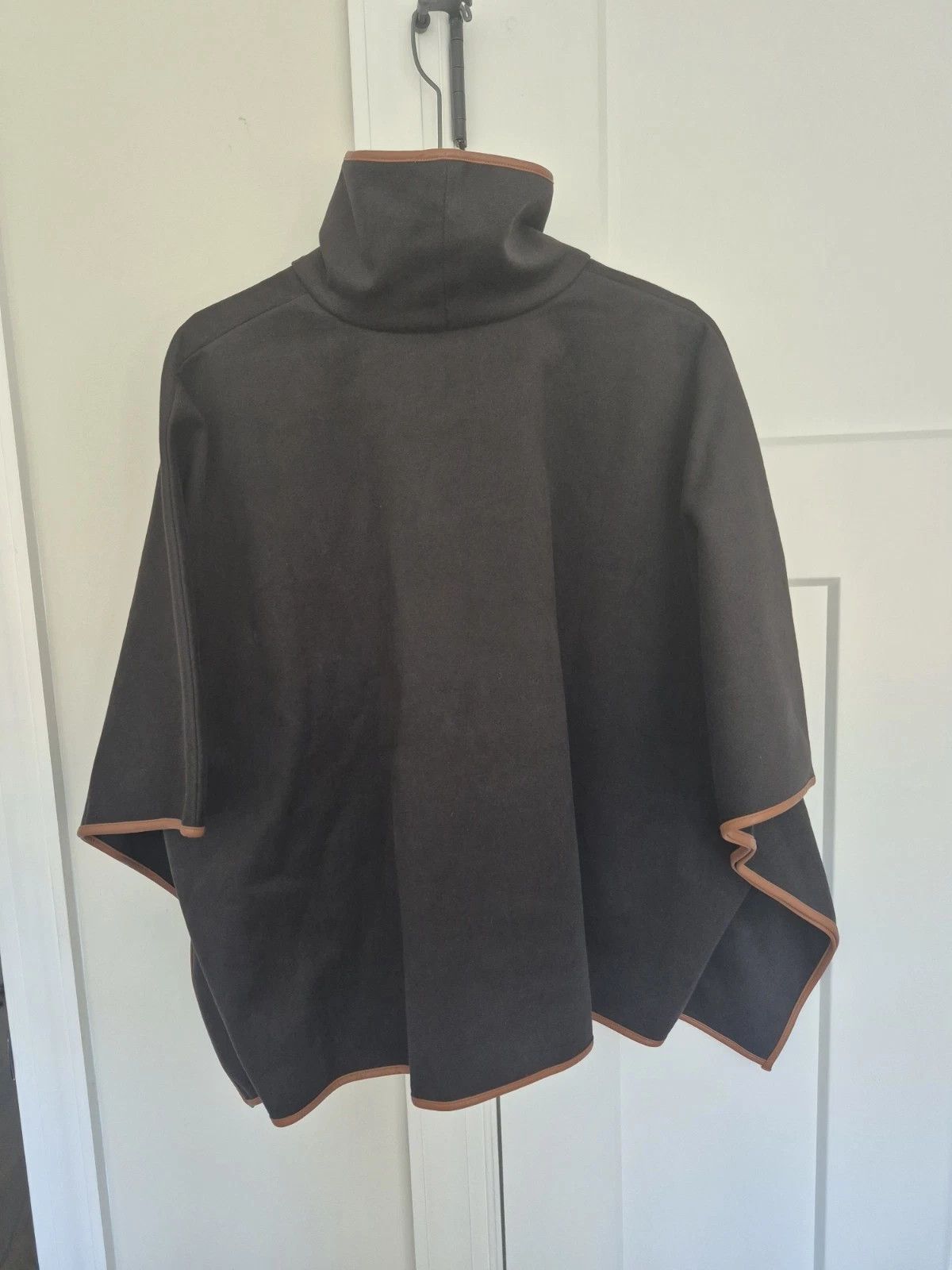 Other Tuckernuck Piper Poncho Brown Trim Funnel Neck Pullover Size ONE SIZE - 6 Thumbnail