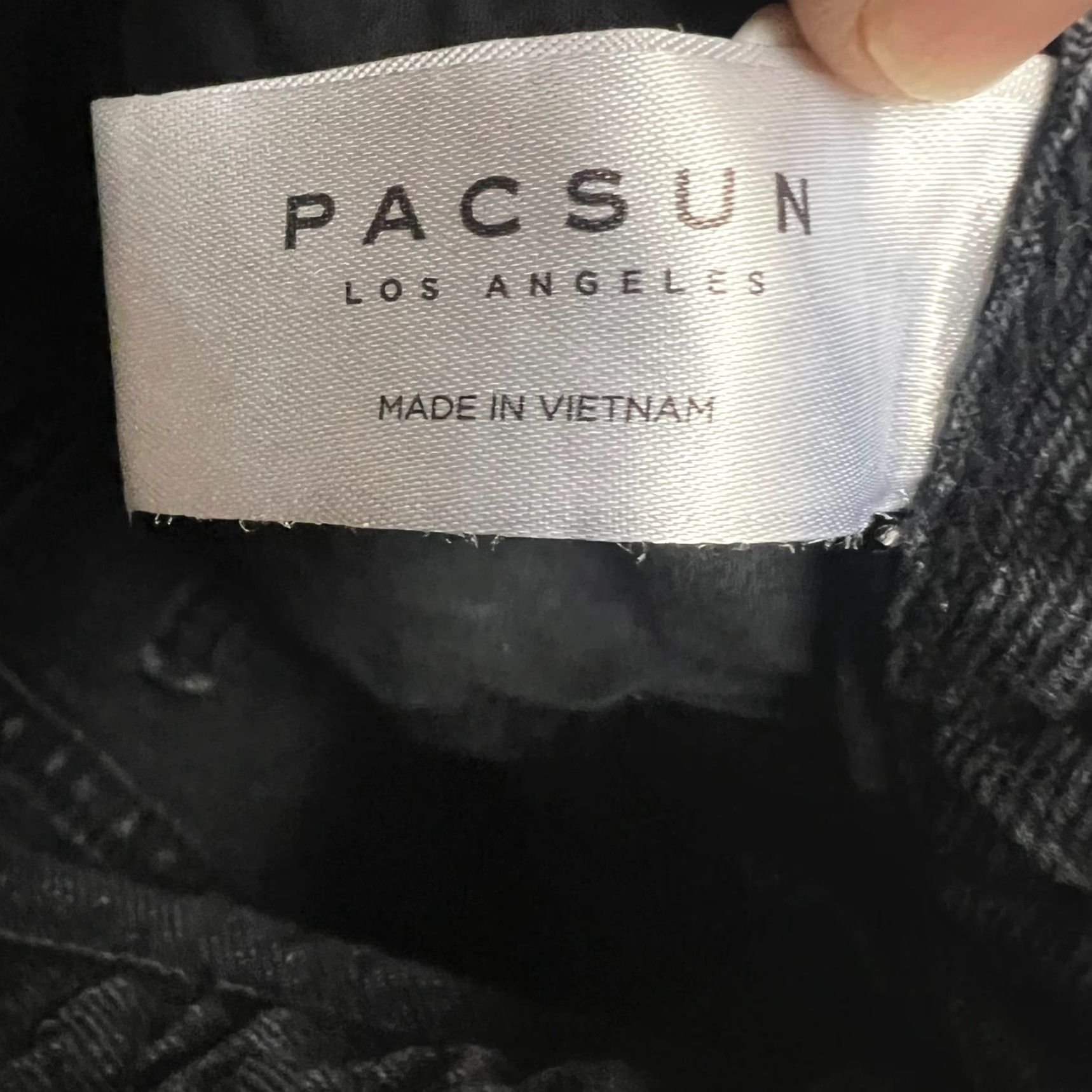 Pacsun PacSun Distressed Denim Mini Skirt Womens Size 22 Black Pockets 90s Bohemian Mid Rise Short Size 40" / US 18 - 7 Thumbnail