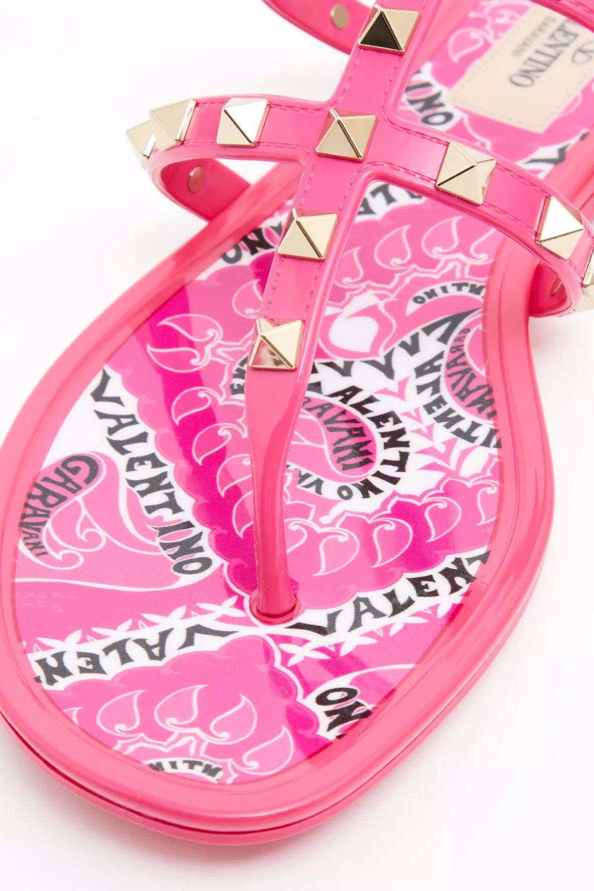 Valentino o1s1wg110625 Rockstud Flat Rubber Sandal in Pink Size US 10 / IT 40 - 2 Thumbnail