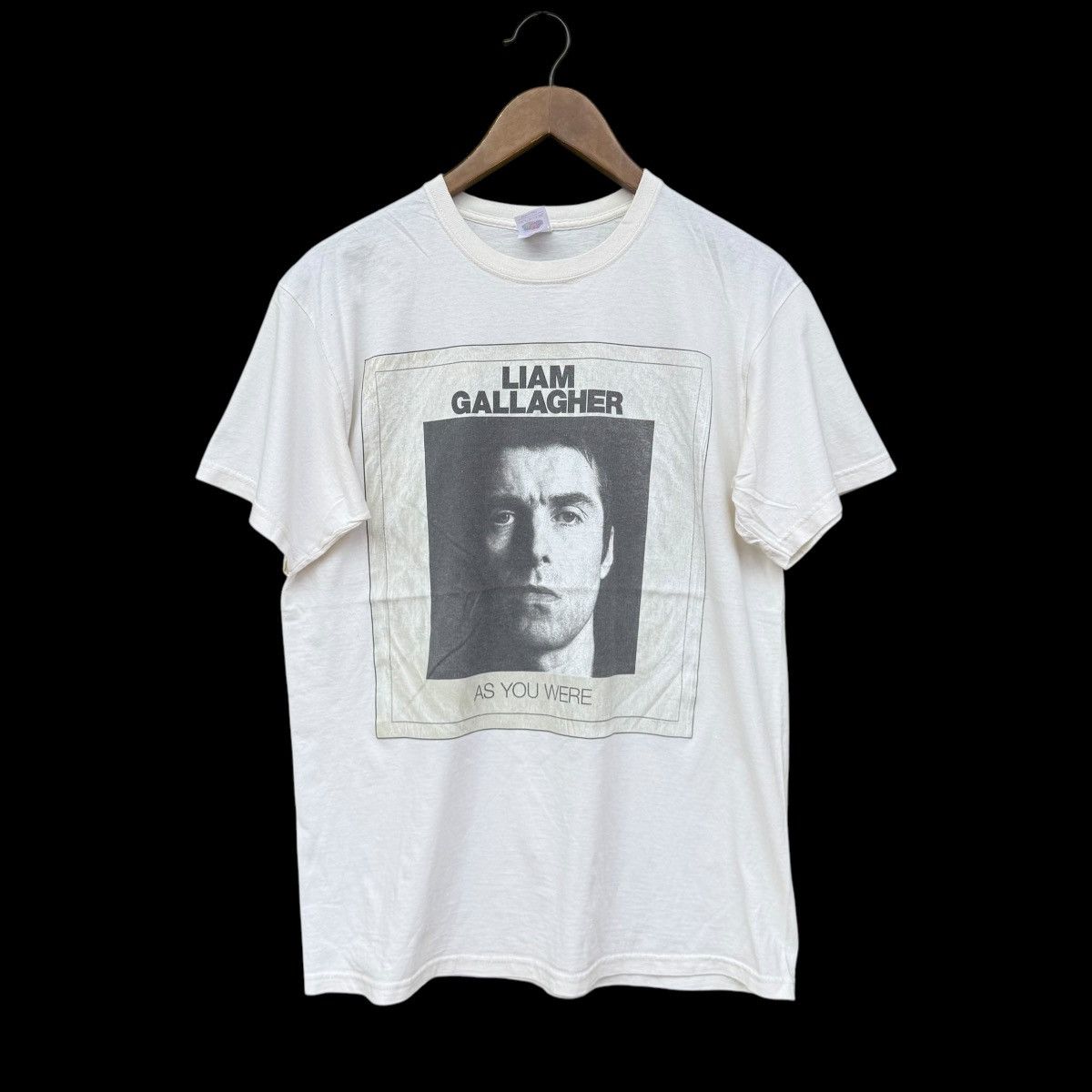 Band Tees Liam Gallagher(Oasis) As You Were Official T-shirt Vintage Size US L / EU 52-54 / 3 - 2 Thumbnail