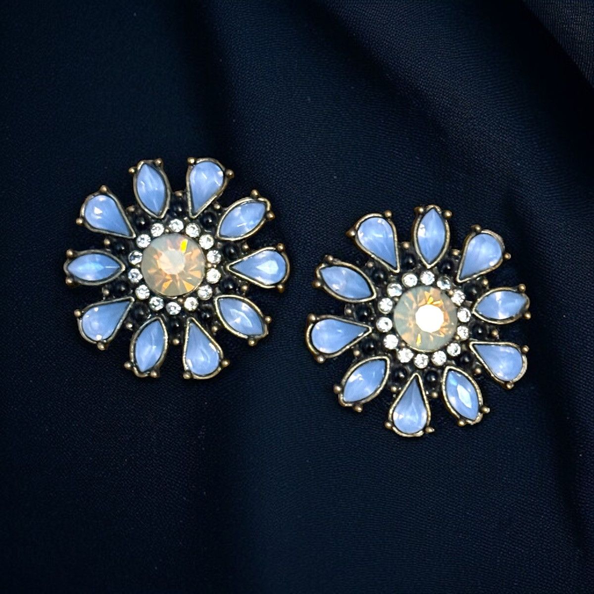 Other Baublebar blue gemstone flower earrings Size ONE SIZE - 1 Thumbnail