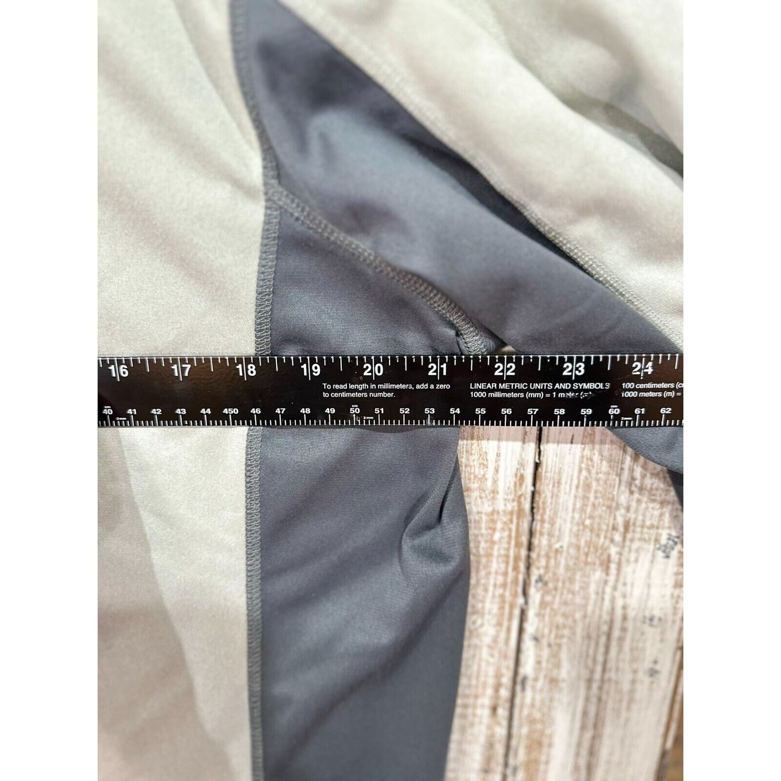 The North Face Mens North Face Gray Full Zip Hooded Jacket SZ Lg Sweatshirt Size US L / EU 52-54 / 3 - 8 Thumbnail