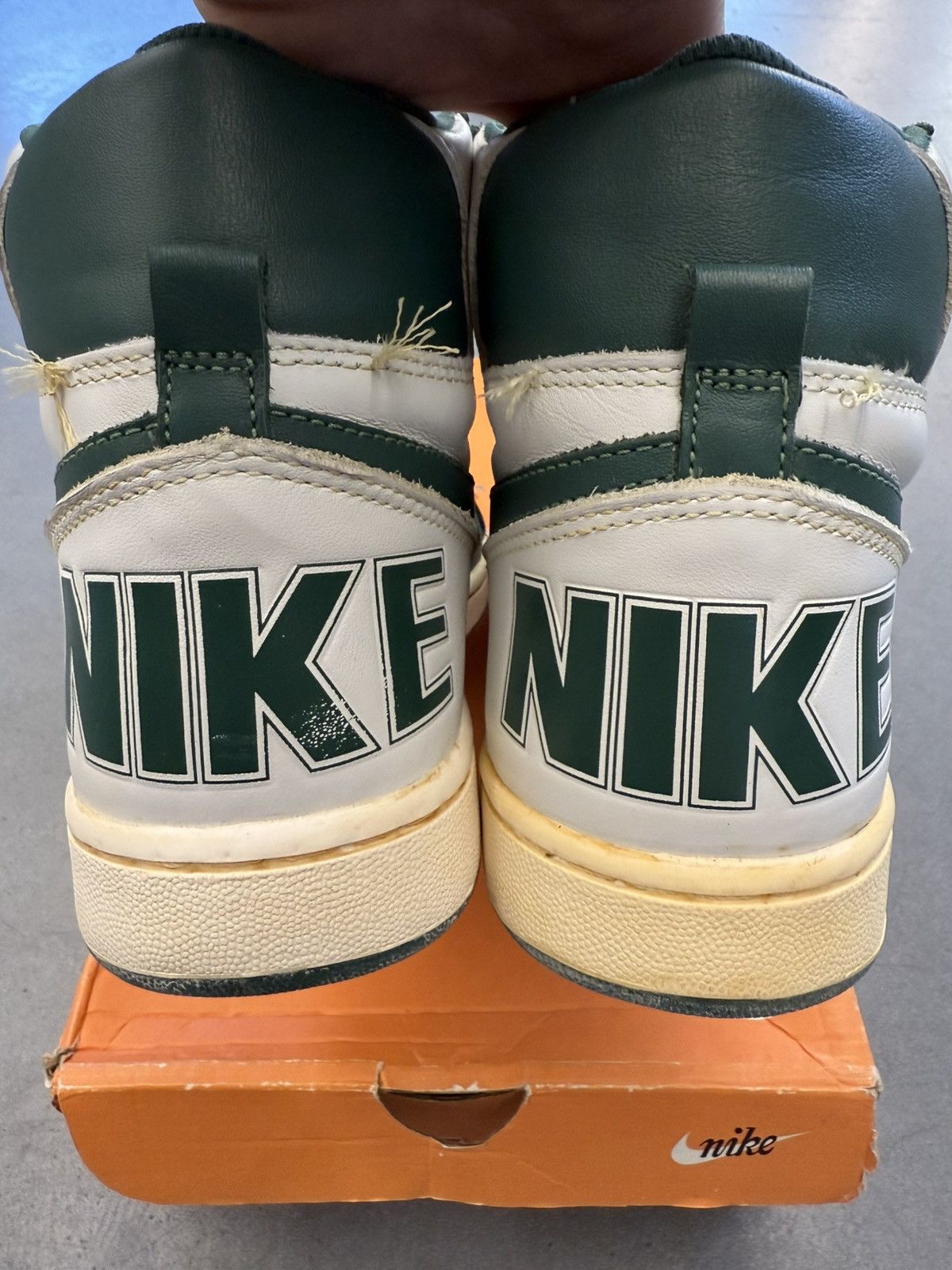 Nike 2008 Nike Terminator High Vintage Noble Green Size US 10 / EU 43 - 6 Thumbnail