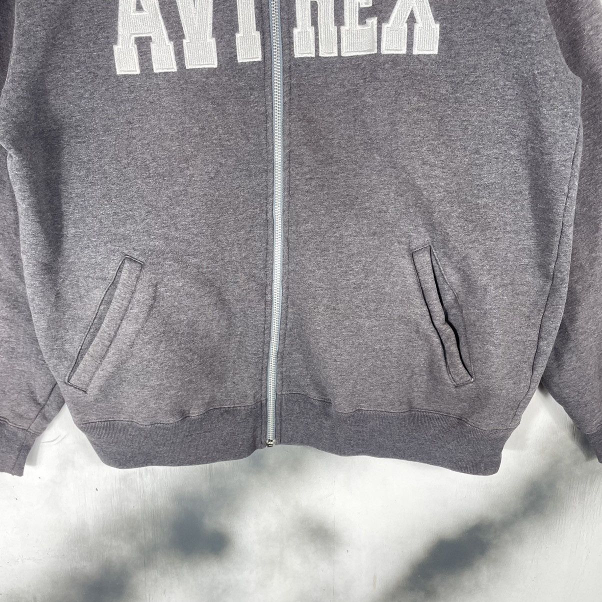 Avirex Vintage Avirex Embroided Logo Zipper Sweater Size US L / EU 52-54 / 3 - 3 Thumbnail