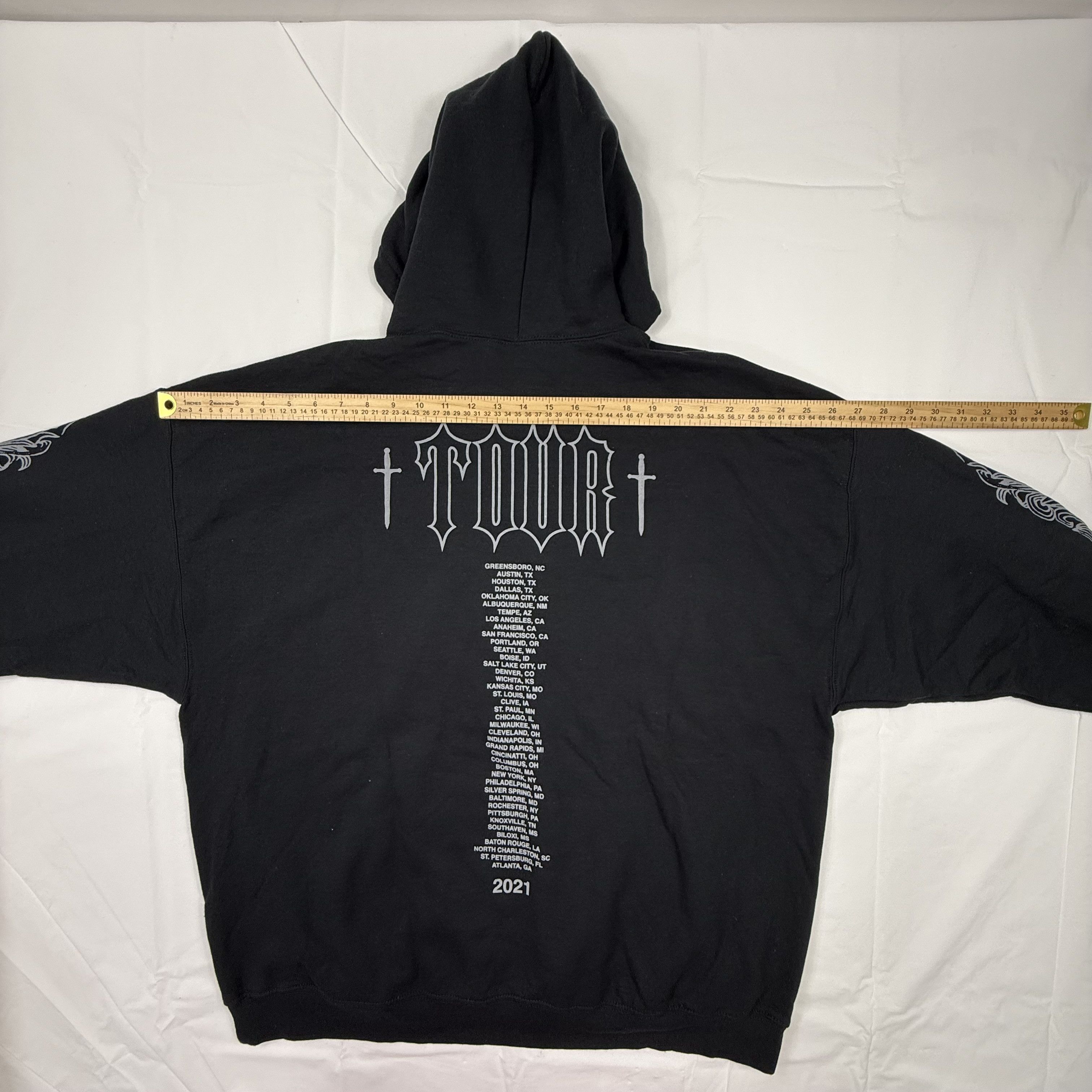 Other The Thread Shop 2021 Tour Hoodie Black Greek Letter Sleeve Size US XXL / EU 58 / 5 - 6 Thumbnail