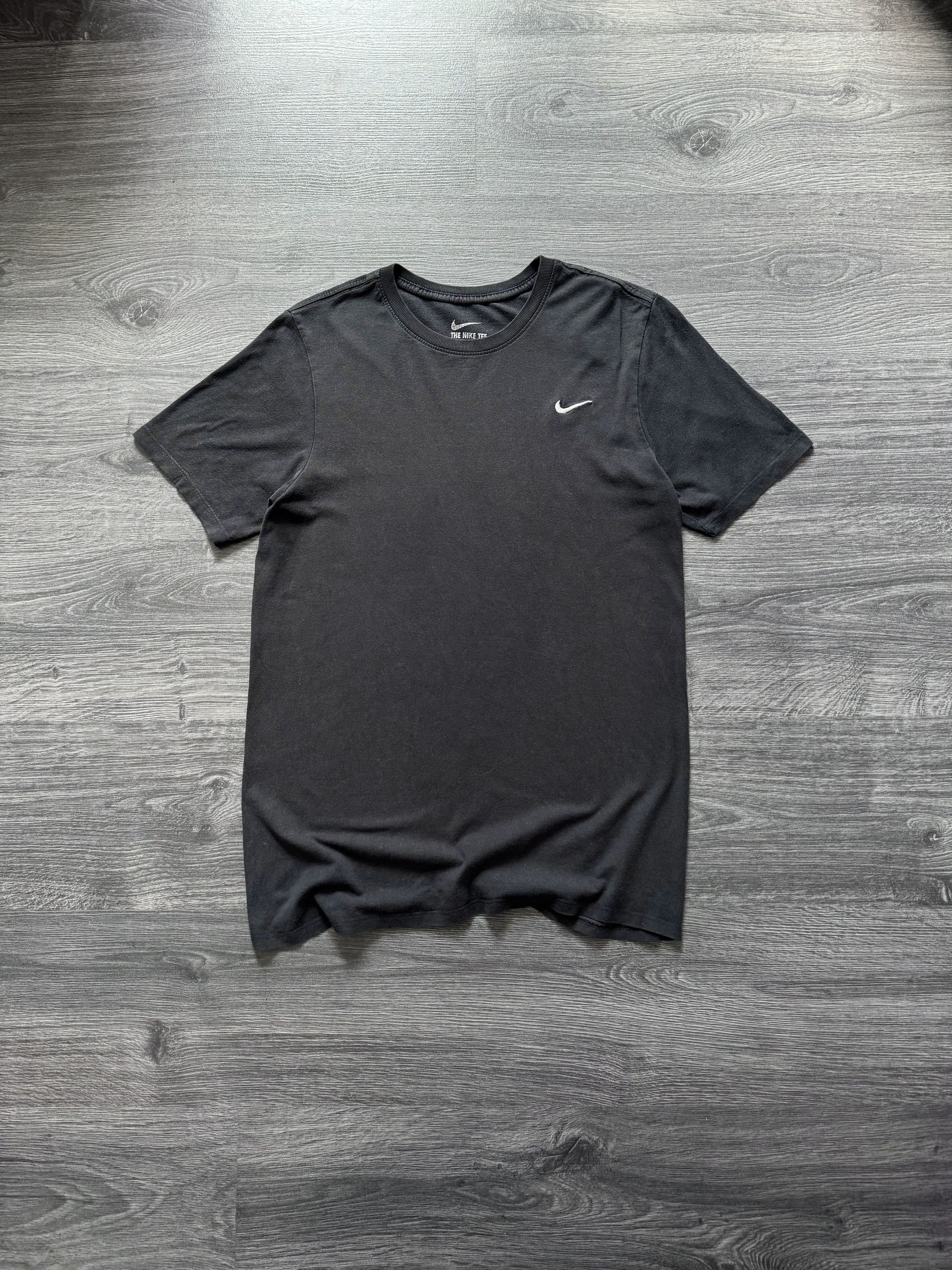 Nike Vintage Y2K Nike Swoosh T-Shirt Washed Gray Size US S / EU 44-46 / 1 - 1 Thumbnail
