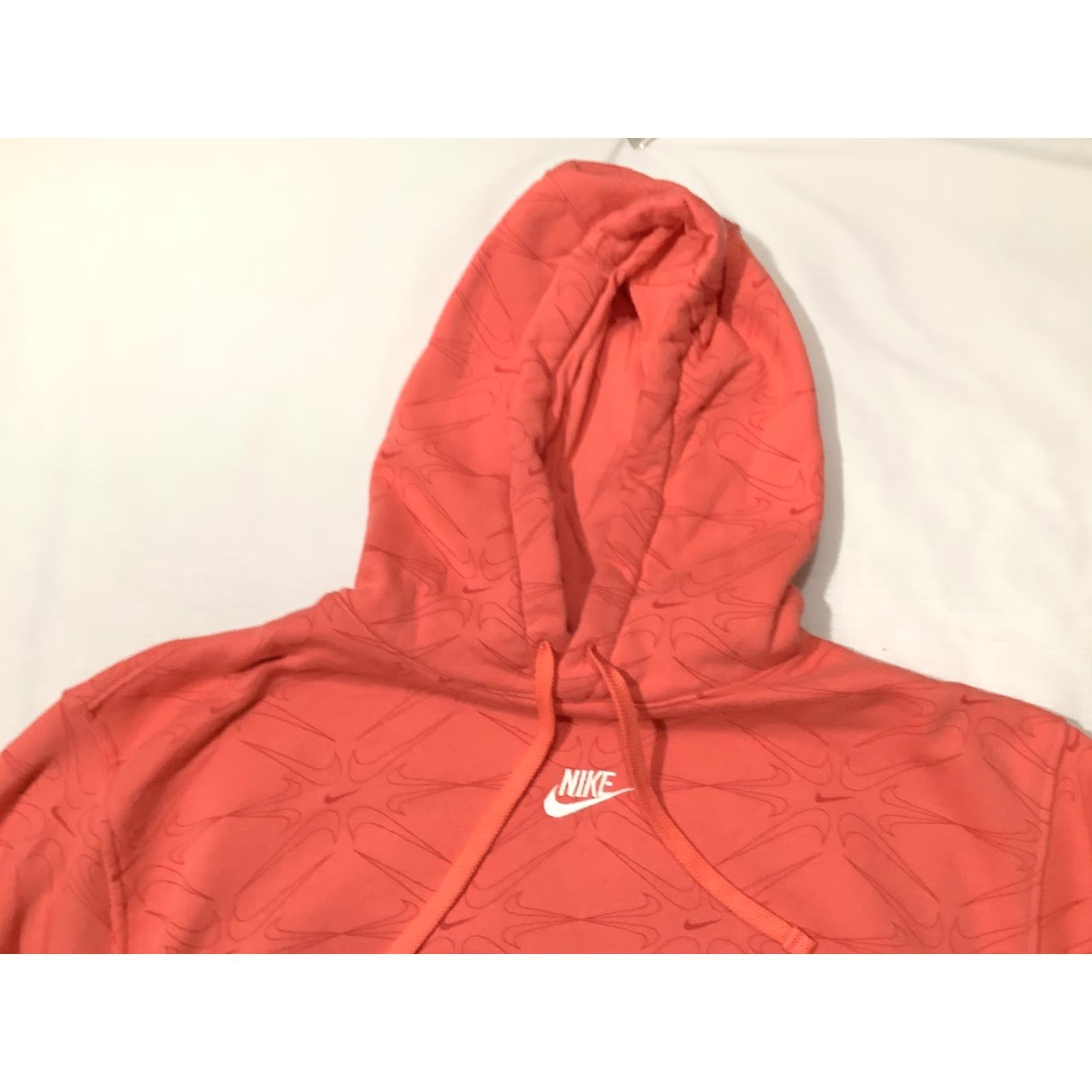 Nike Nike Hoodie Mens XL Orange Allover Swoosh Print Fleece Pullover Sweatshirt Size US XL / EU 56 / 4 - 2 Thumbnail