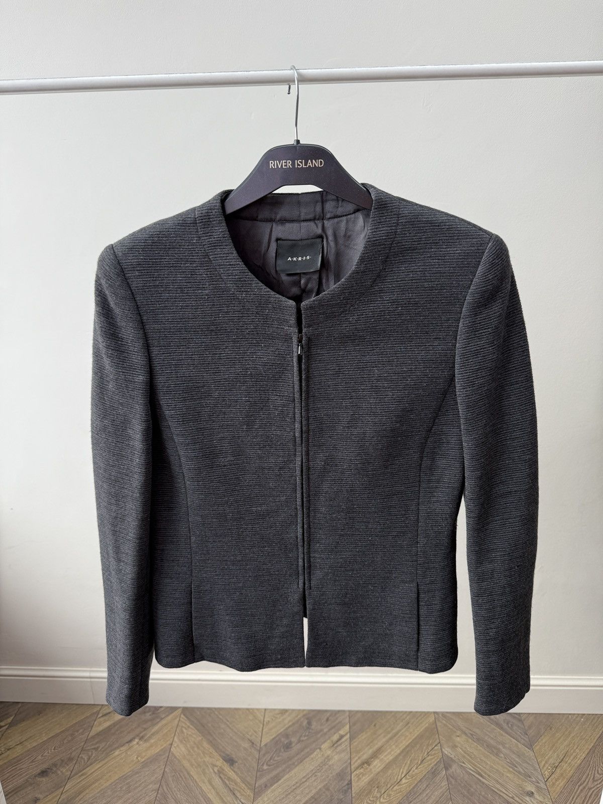 Akris Vintage Akris Grey Virgin Wool Jacket Women’s Zip Front Size M / US 6-8 / IT 42-44 - 4 Thumbnail