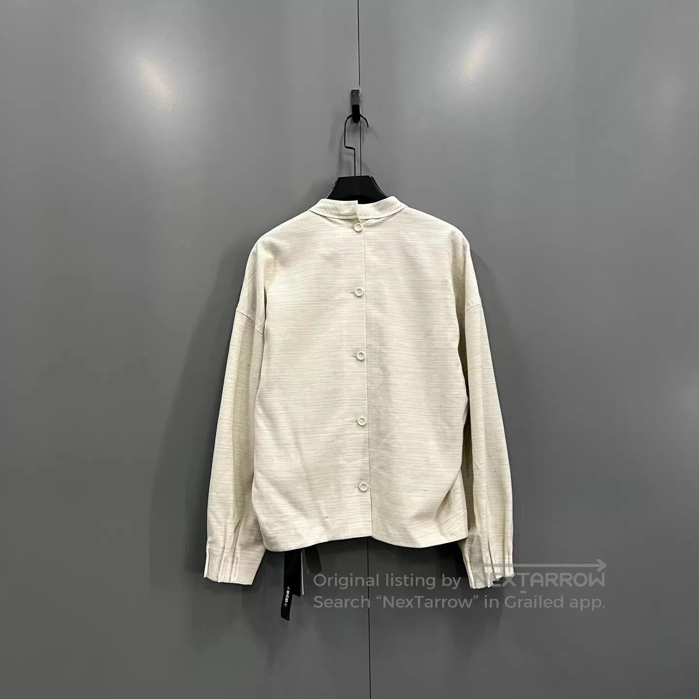 Dior Beige Long-Sleeve Crewneck Top Size M. Size US M / EU 48-50 / 2 - 2 Thumbnail