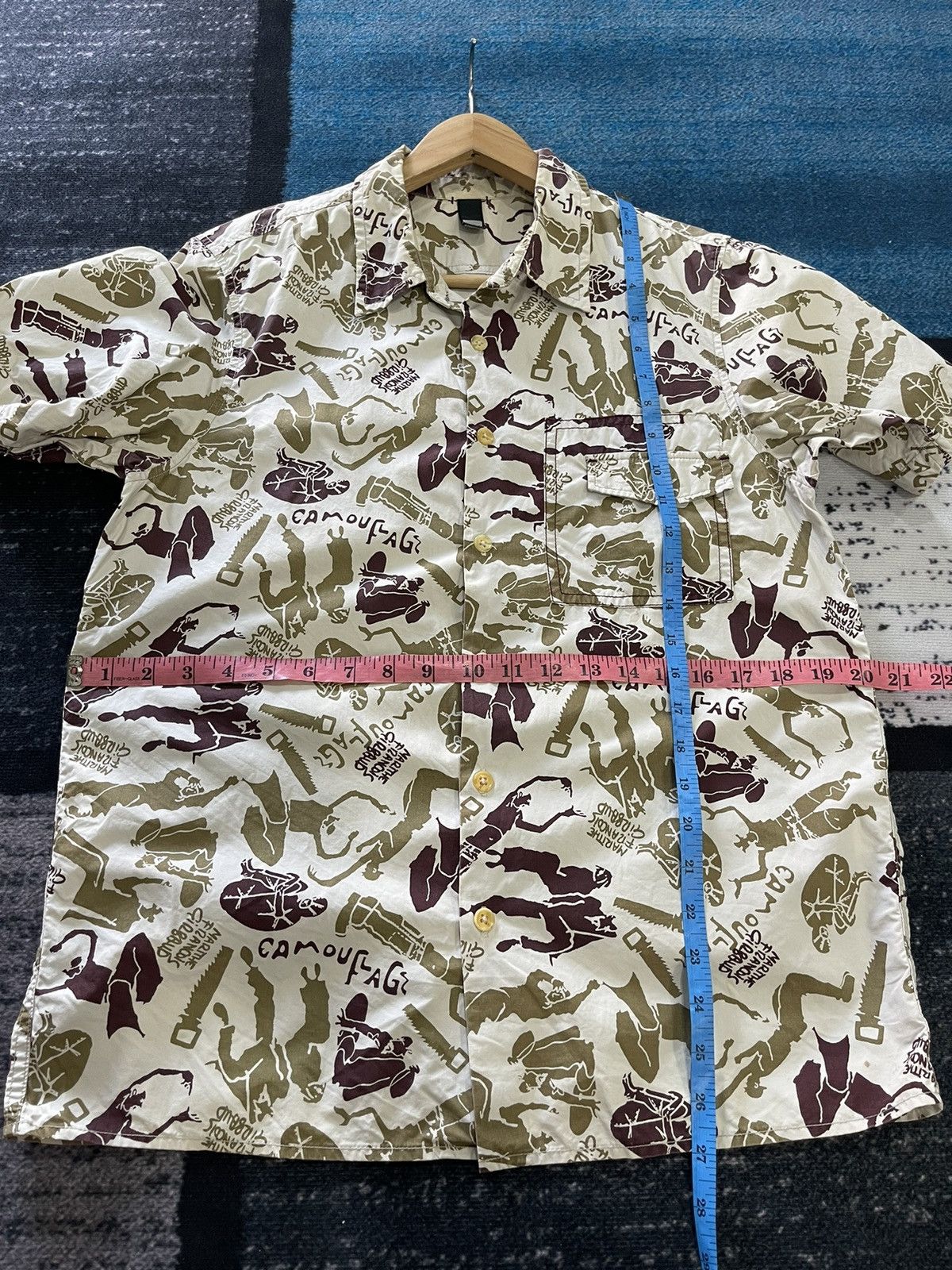 Marithe + Francois Girbaud MARITHE FRANCOIS GIRBAUD CAMO PRINT BUTTON UP SHIRT Size US M / EU 48-50 / 2 - 15 Thumbnail