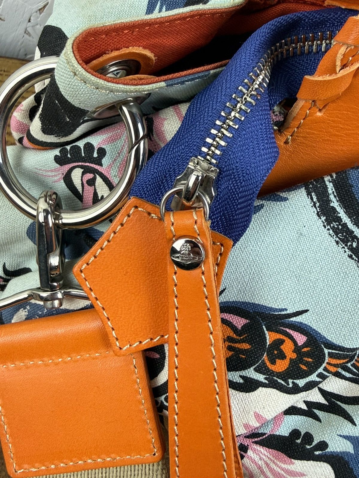 Vivienne Westwood Vivienne Westwood 2Way Multicolor Heart Handbag Shoulder Bag Size ONE SIZE - 11 Thumbnail