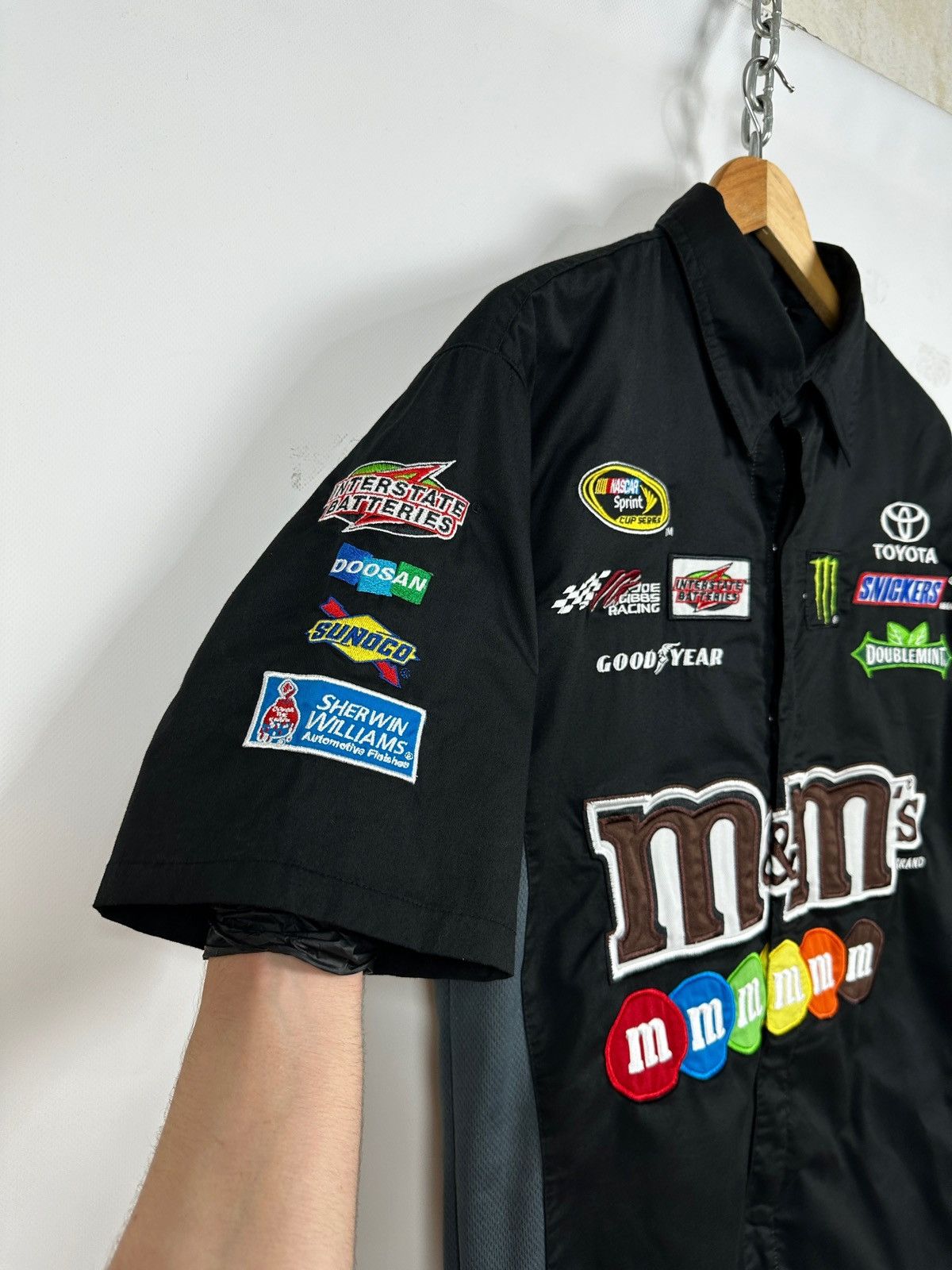Formula 1 Vintage Kyle Busch NASCAR M&m's Racing Shorts Sleeve Shirt Size US M / EU 48-50 / 2 - 6 Thumbnail