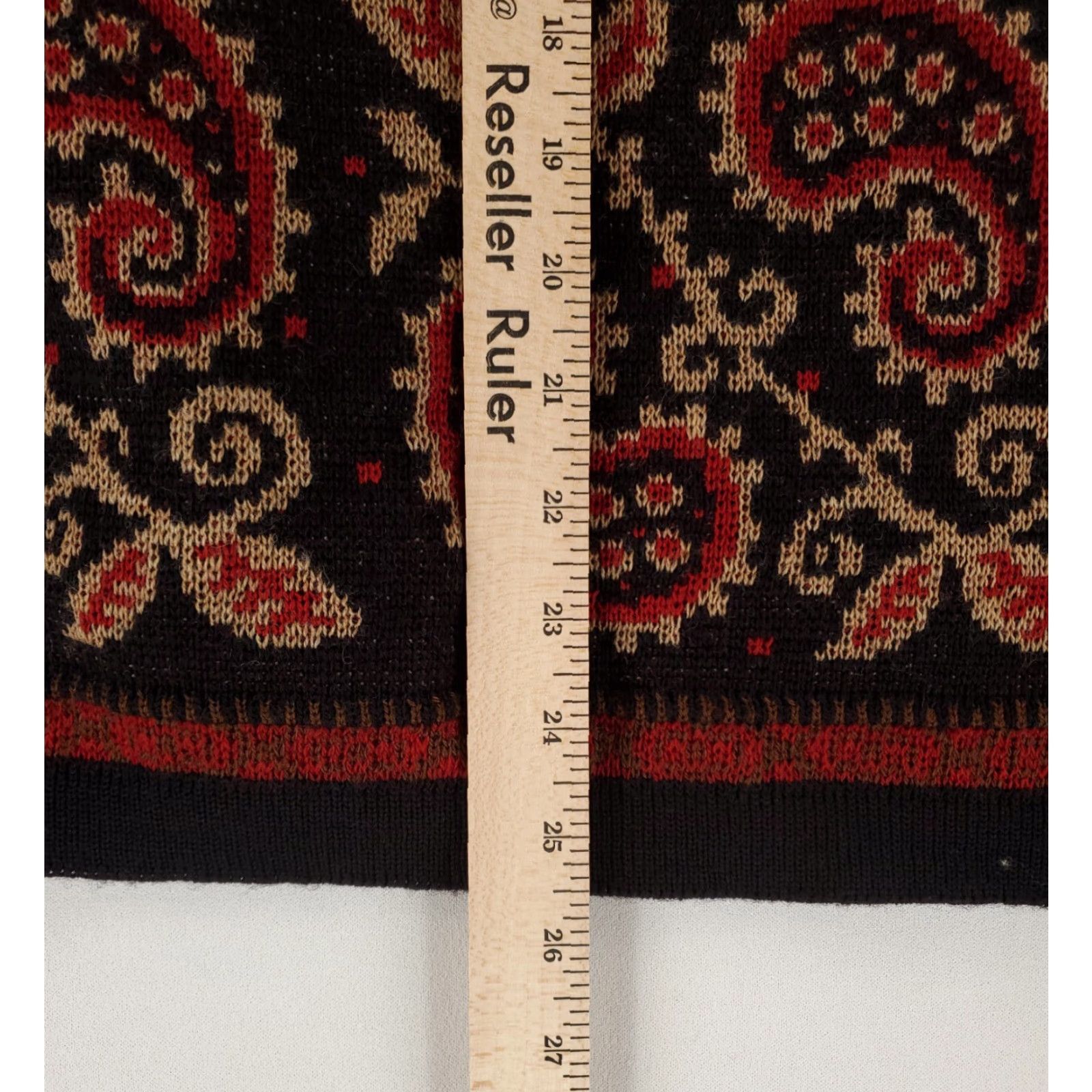 Pendleton VINTAGE Pendleton Cardigan Sweater Patterned Black Red Brown Womens S Cardigan Size S Womens Black Knit Hole bottom, see pics Size S / US 4 / IT 40 - 6 Thumbnail