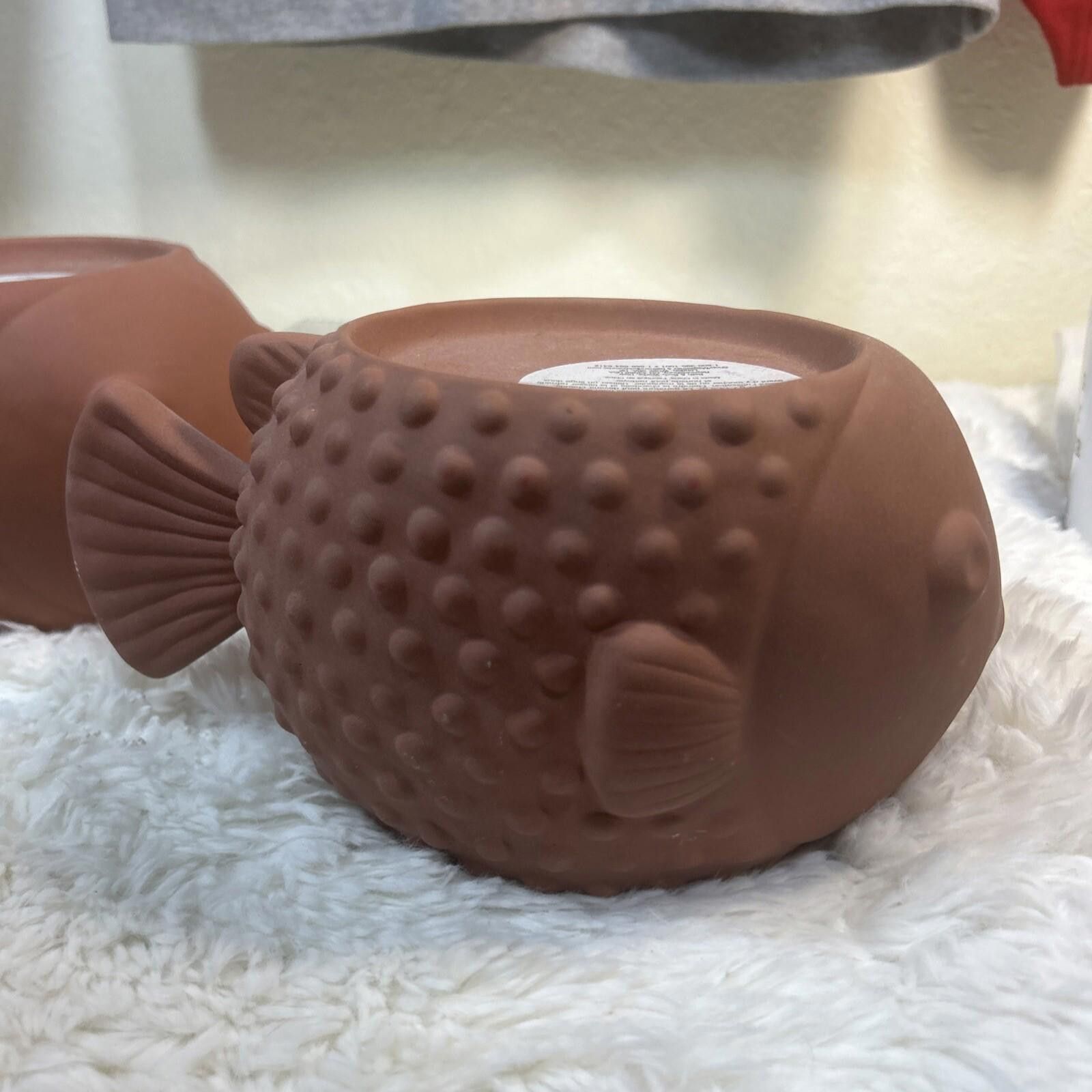Designer Bath & Body Works Terra Cotta PUFFER FISH 3-Wick Holders (2) Size ONE SIZE - 8 Thumbnail