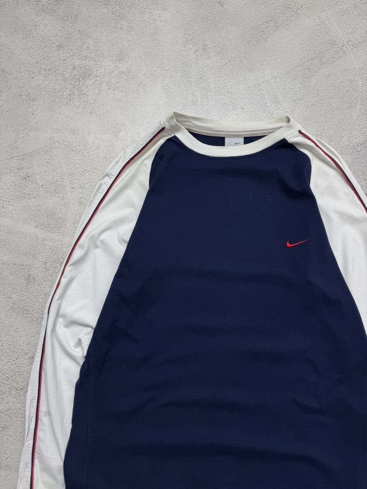 Nike Vintage Y2k Nike Swoosh Long Sleeve 00’s Size US M / EU 48-50 / 2 - 6 Thumbnail