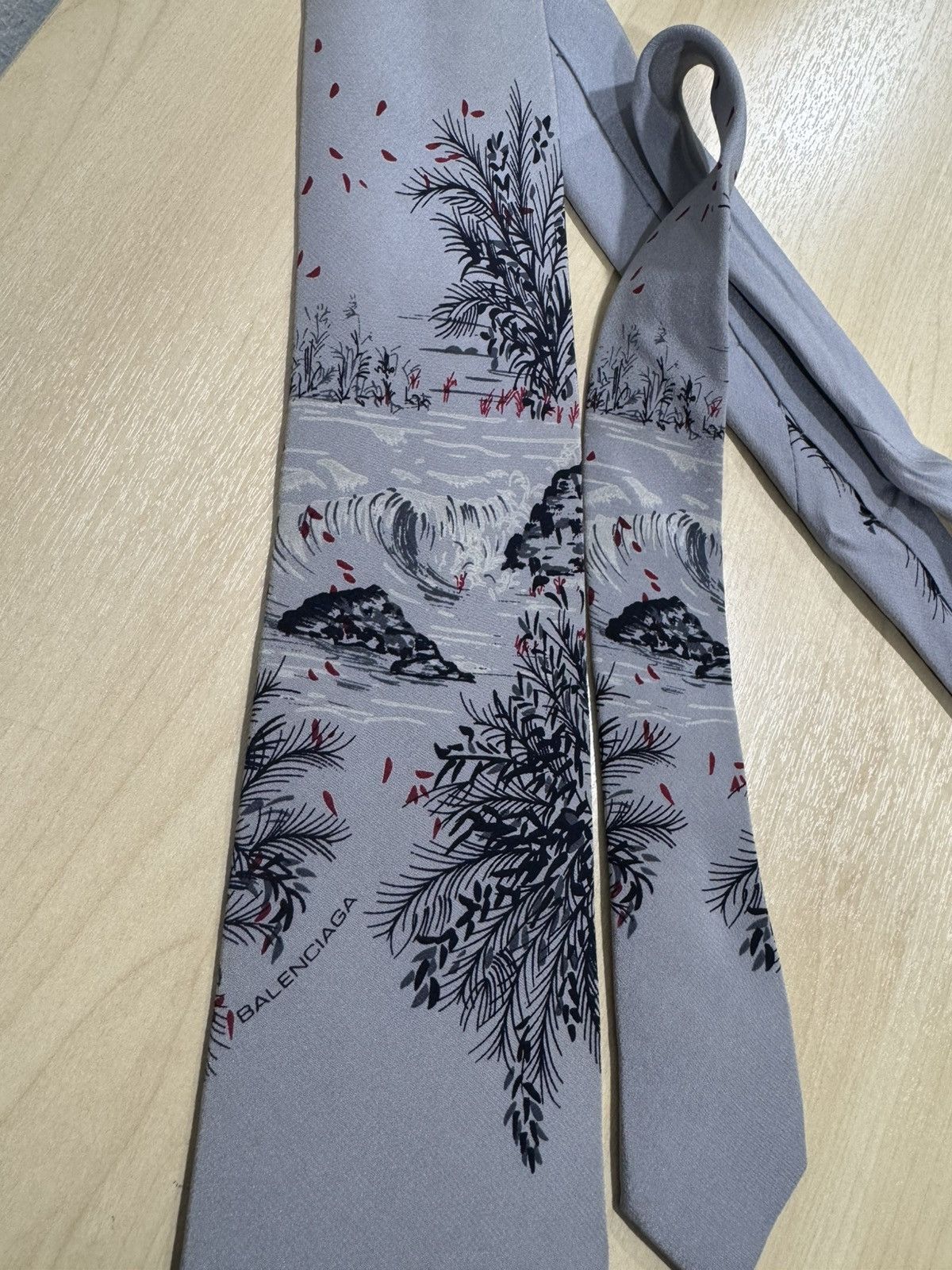 Balenciaga Vtg Balenciaga Nature Inspired Necktie Size ONE SIZE - 2 Thumbnail
