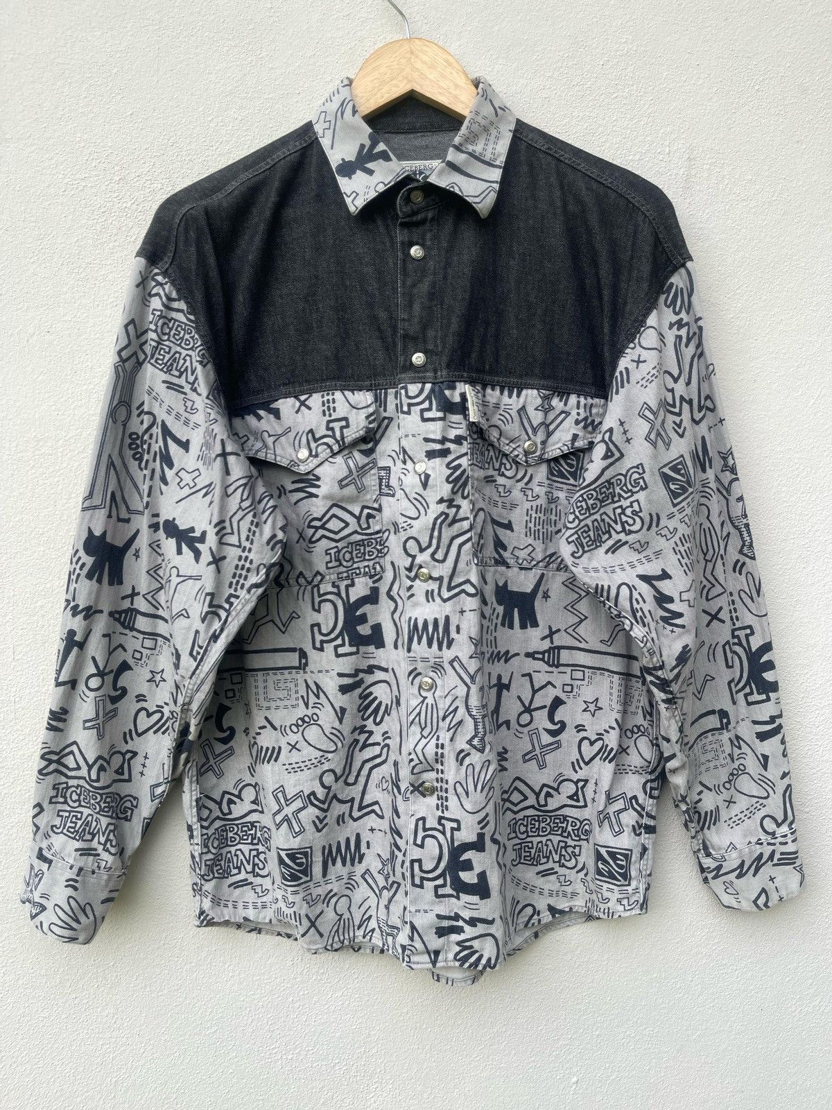 Iceberg × Keith Haring × Vintage 90s Iceberg Keith Haring Fullprint Button Shirt Size US M / EU 48-50 / 2 - 4 Thumbnail
