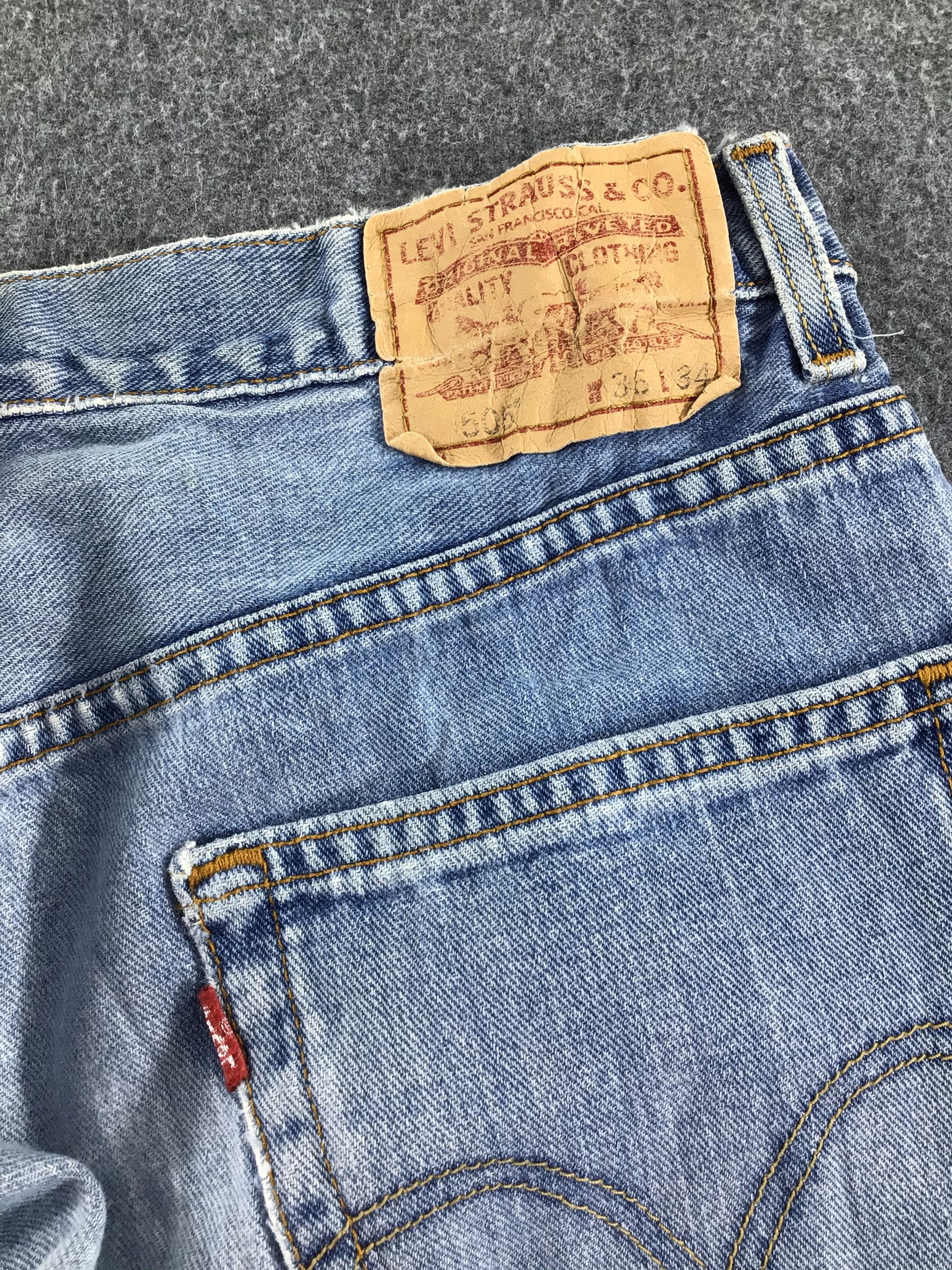 Levi's Vintage Levis 505 Jeans Faded Blue Denim -J467 Size US 36 / EU 52 - 5 Thumbnail