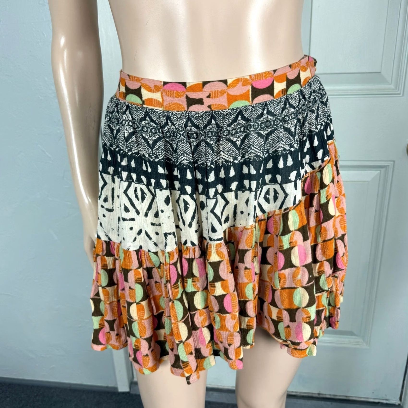 Free People VINTAGE Free People Skirt Women S Bohemian Knit Mini Short Tie Viscose Pink Geometric Urban 90s Ways Womens Size 28" / US 6 / IT 42 - 2 Thumbnail