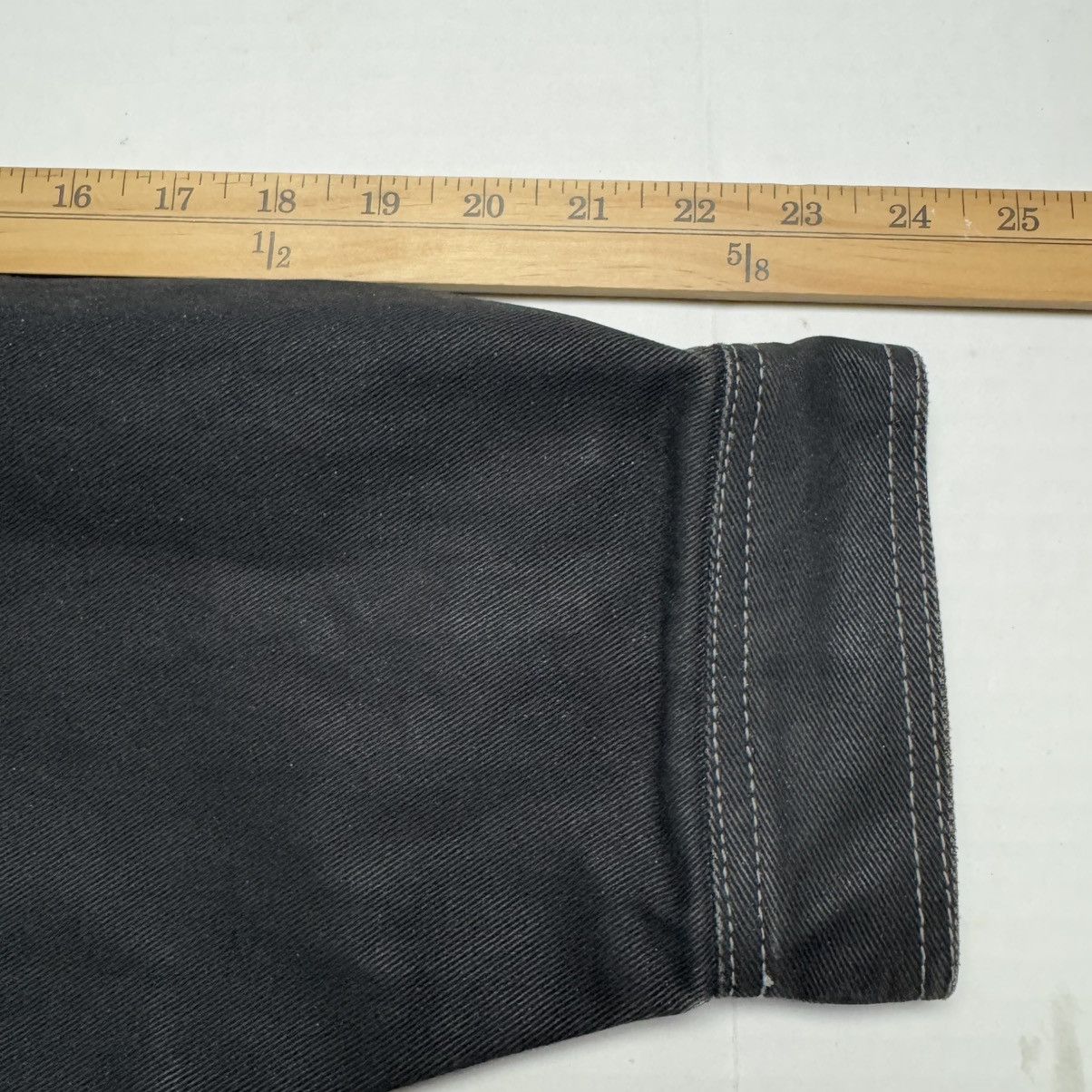 Fubu Vintage FUBU Denim Trucker Jean Jacket in Black Size: XL Size US XL / EU 56 / 4 - 12 Thumbnail