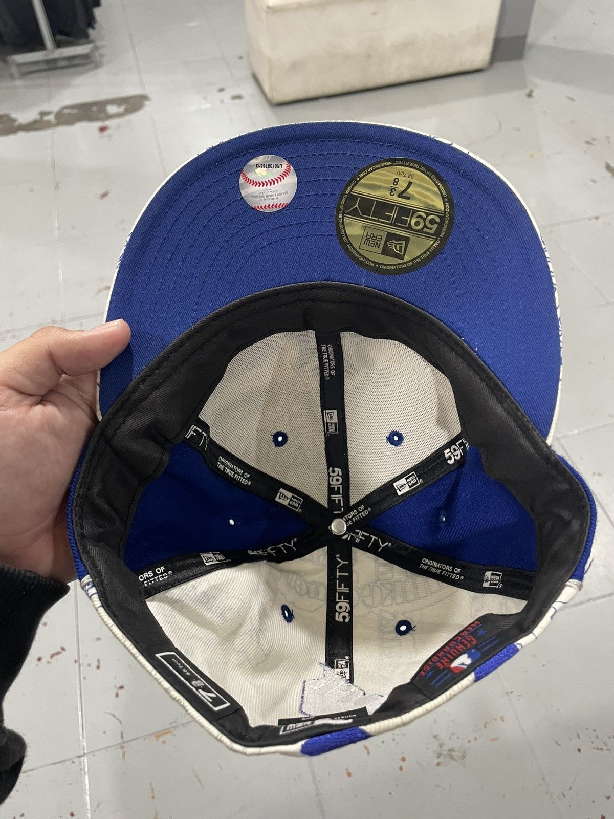 MLB × New Era RARE VINTAGE CAPS NEW ERA X MLB Size ONE SIZE - 4 Thumbnail