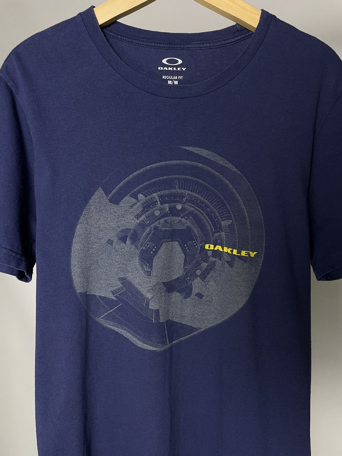Oakley OAKLEY 🥏 Vintage 00s Supreme Robot heart tee shirt Size US M / EU 48-50 / 2 - 5 Thumbnail